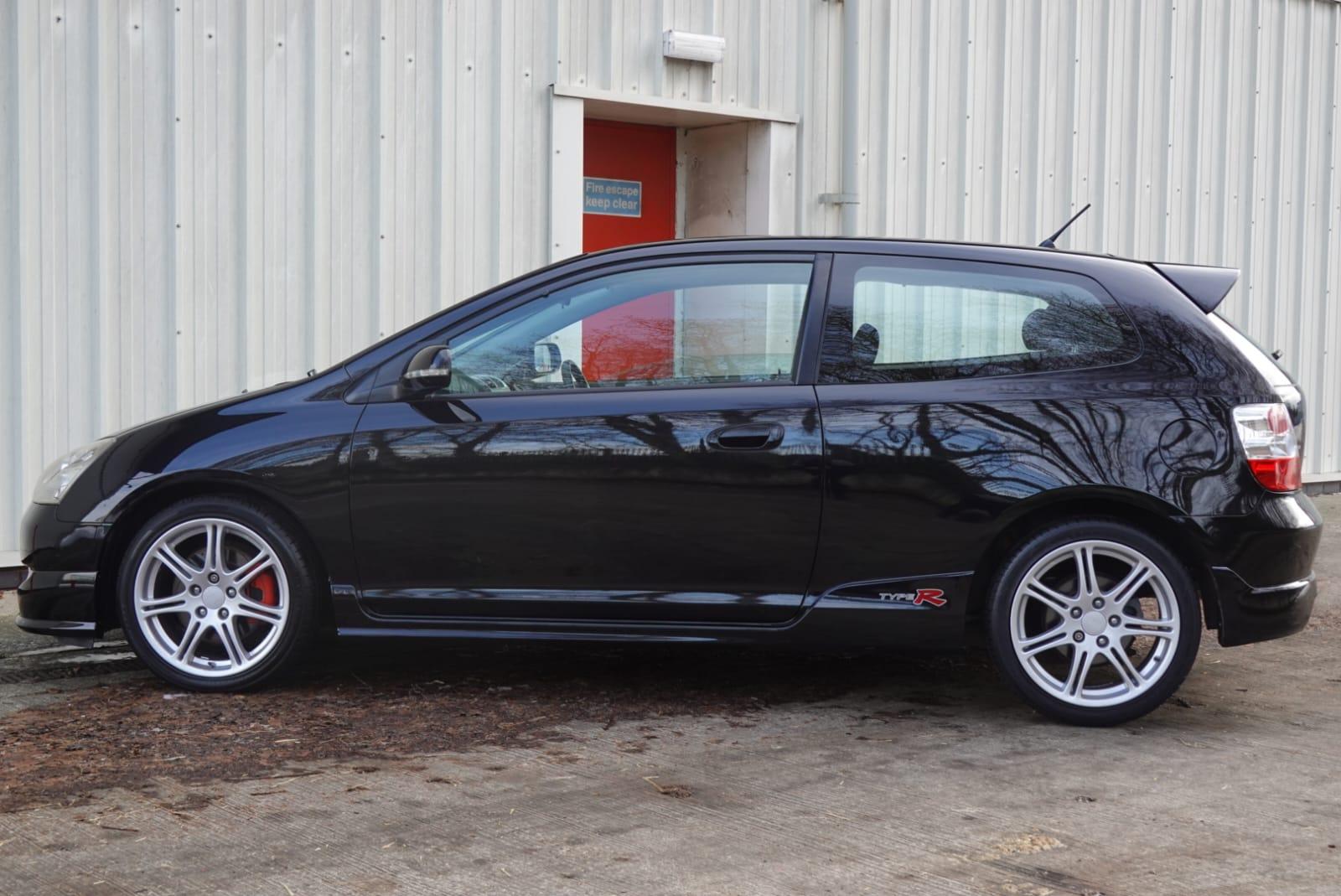 Honda Civic 2.0 i-VTEC Type R Hatchback 3dr Petrol Manual (212 g/km, 197 bhp)