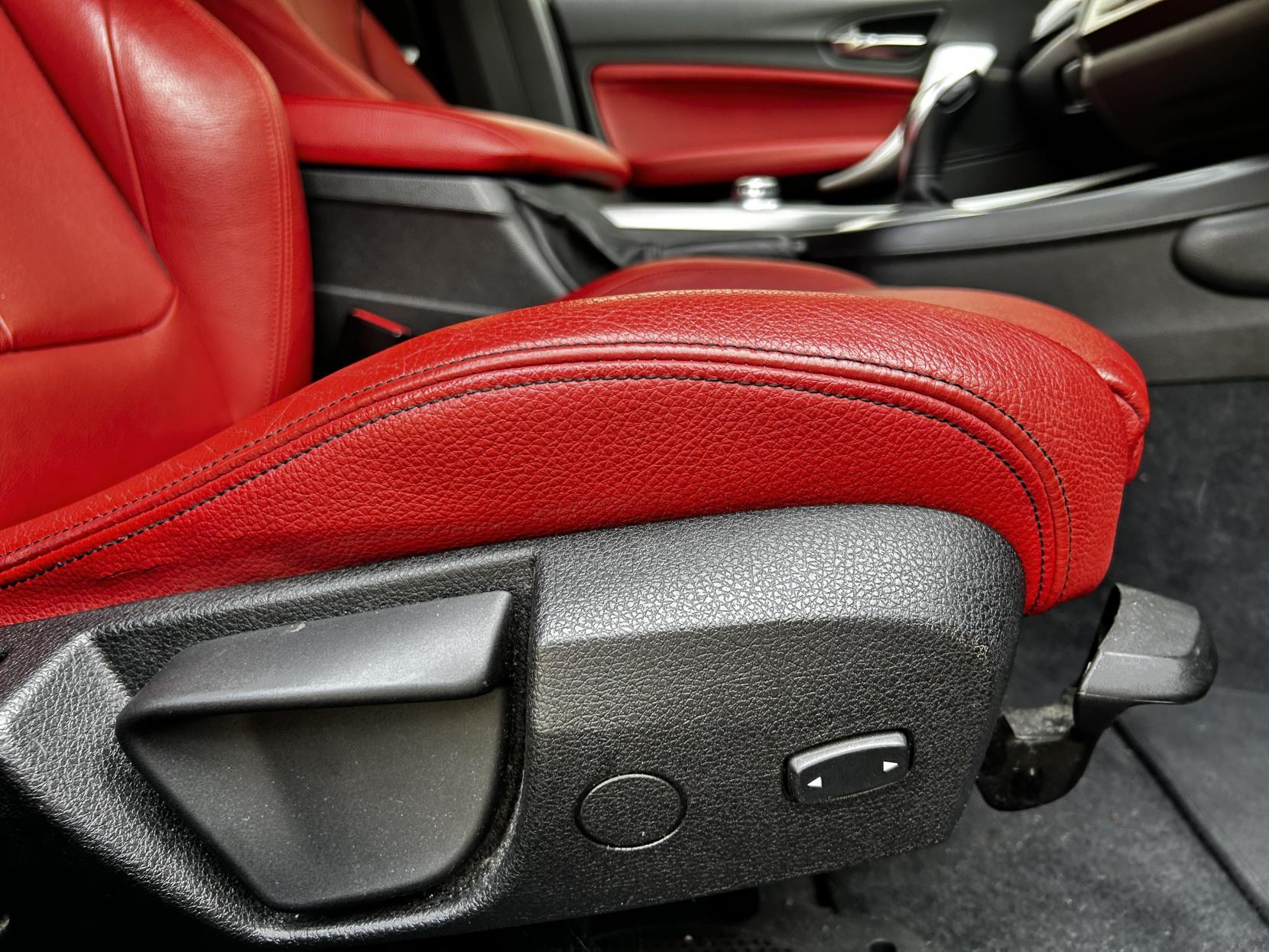BMW 1 Series 3.0 M Sport Hatchback (2011 - 2015)