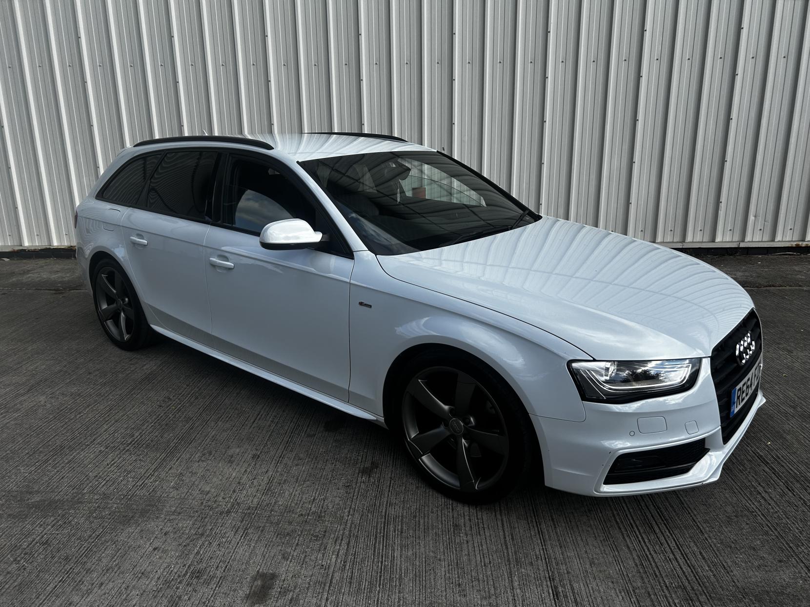Audi A4 Avant 2.0 TDI Black Edition Estate 5dr Diesel Multitronic Euro 5 (s/s) (150 ps)