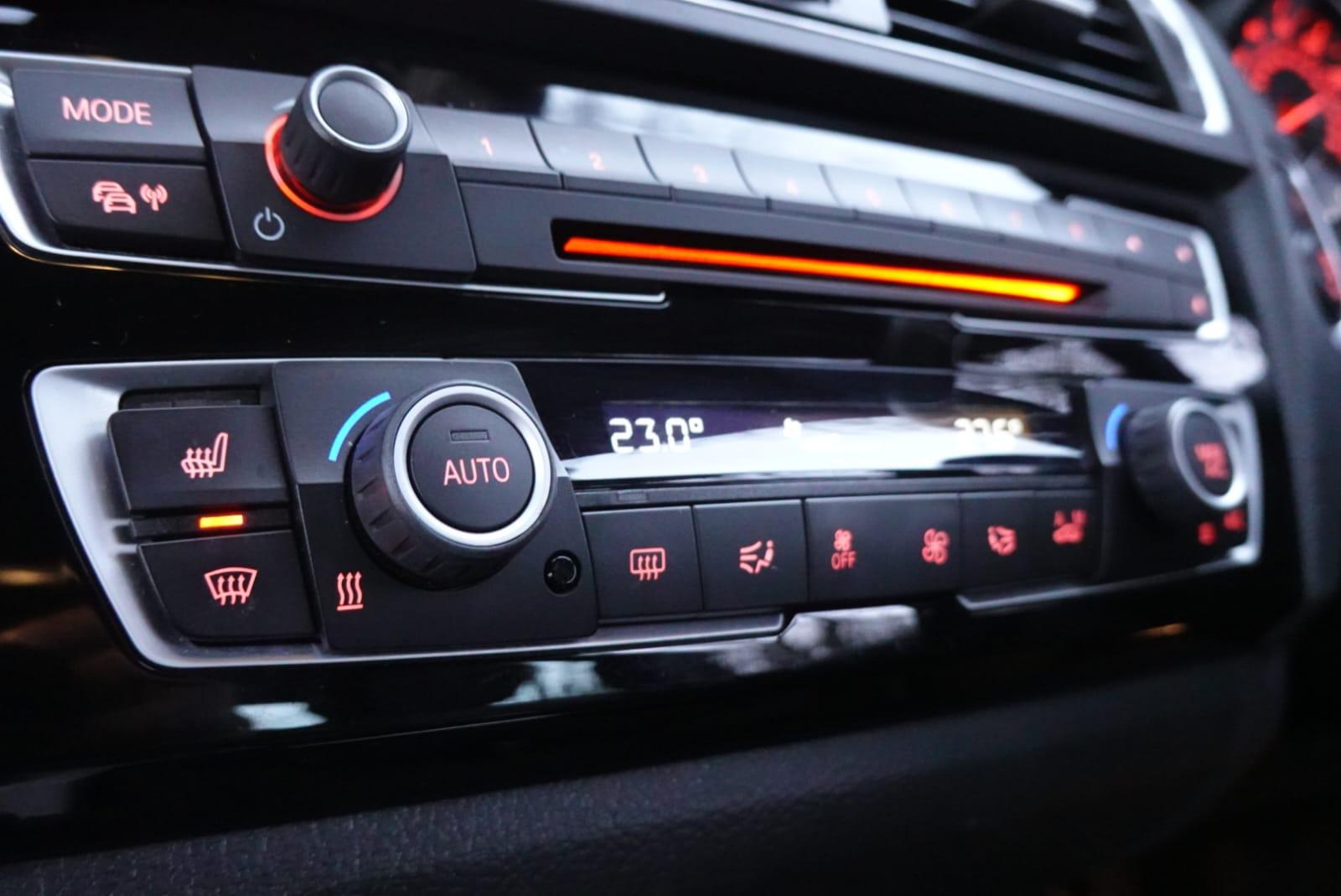 BMW 2 Series 3.0 M240i Coupe 2dr Petrol Auto Euro 6 (s/s) (340 ps)