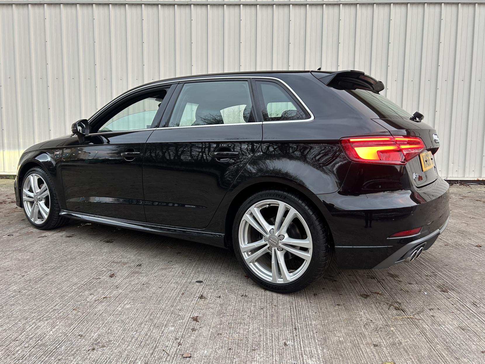 Audi A3 2.0 TDI S line Sportback 5dr Diesel Manual Euro 6 (s/s) (150 ps)