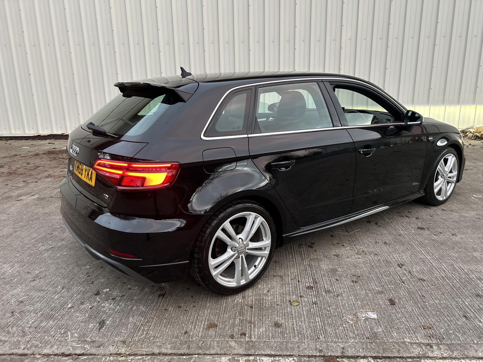 Audi A3 2.0 TDI S line Sportback 5dr Diesel Manual Euro 6 (s/s) (150 ps)