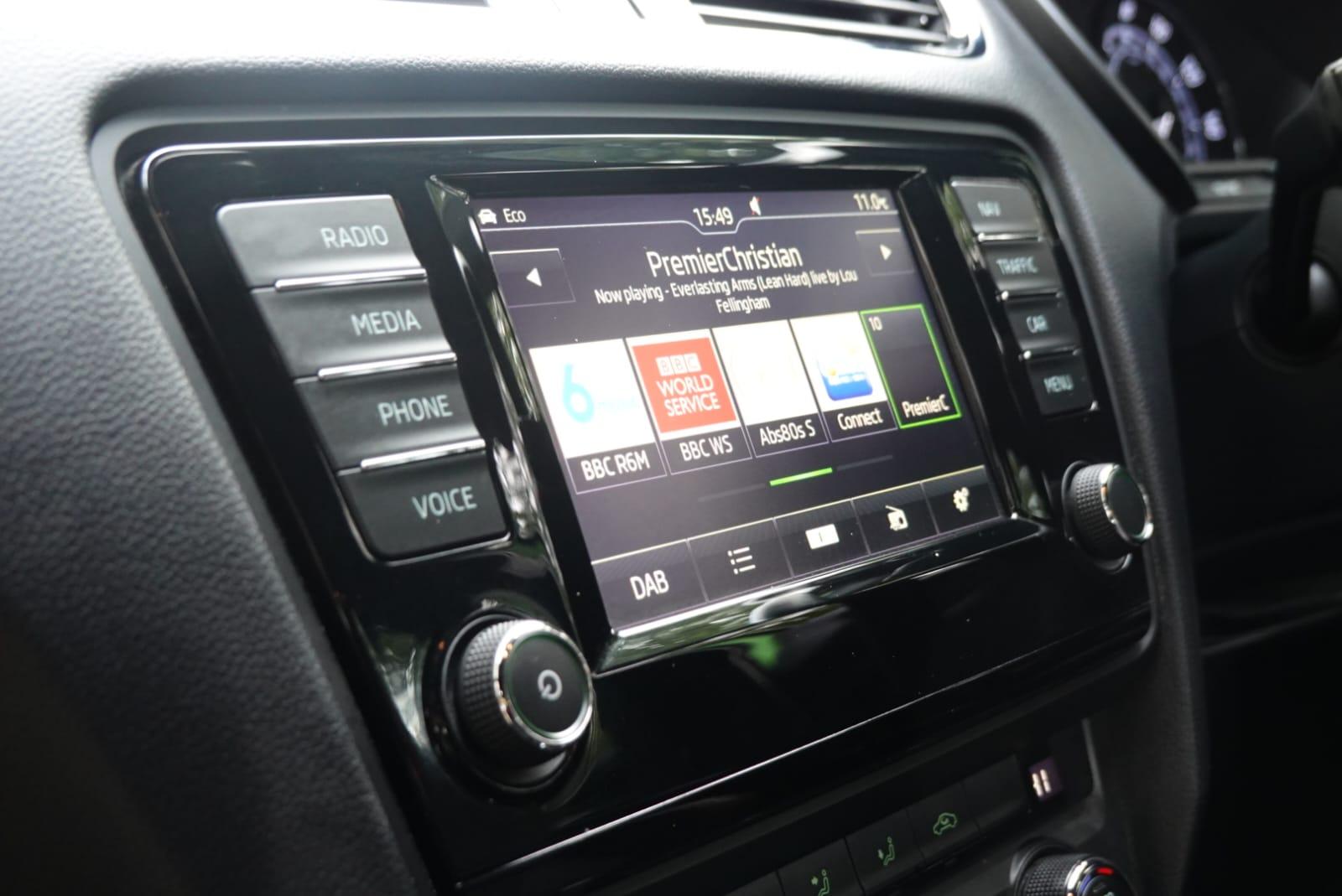 Skoda Octavia 2.0 TDI vRS Estate 5dr Diesel Manual Euro 6 (s/s) (184 ps)