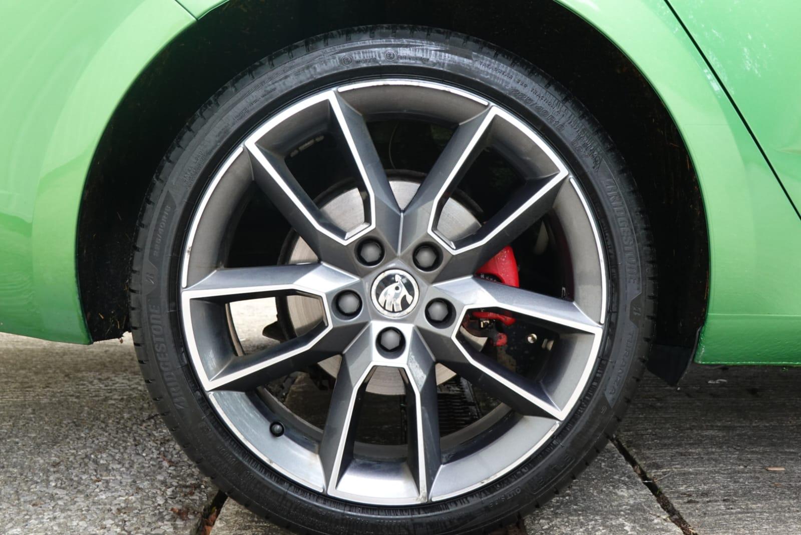 Skoda Octavia 2.0 TDI vRS Estate 5dr Diesel Manual Euro 6 (s/s) (184 ps)