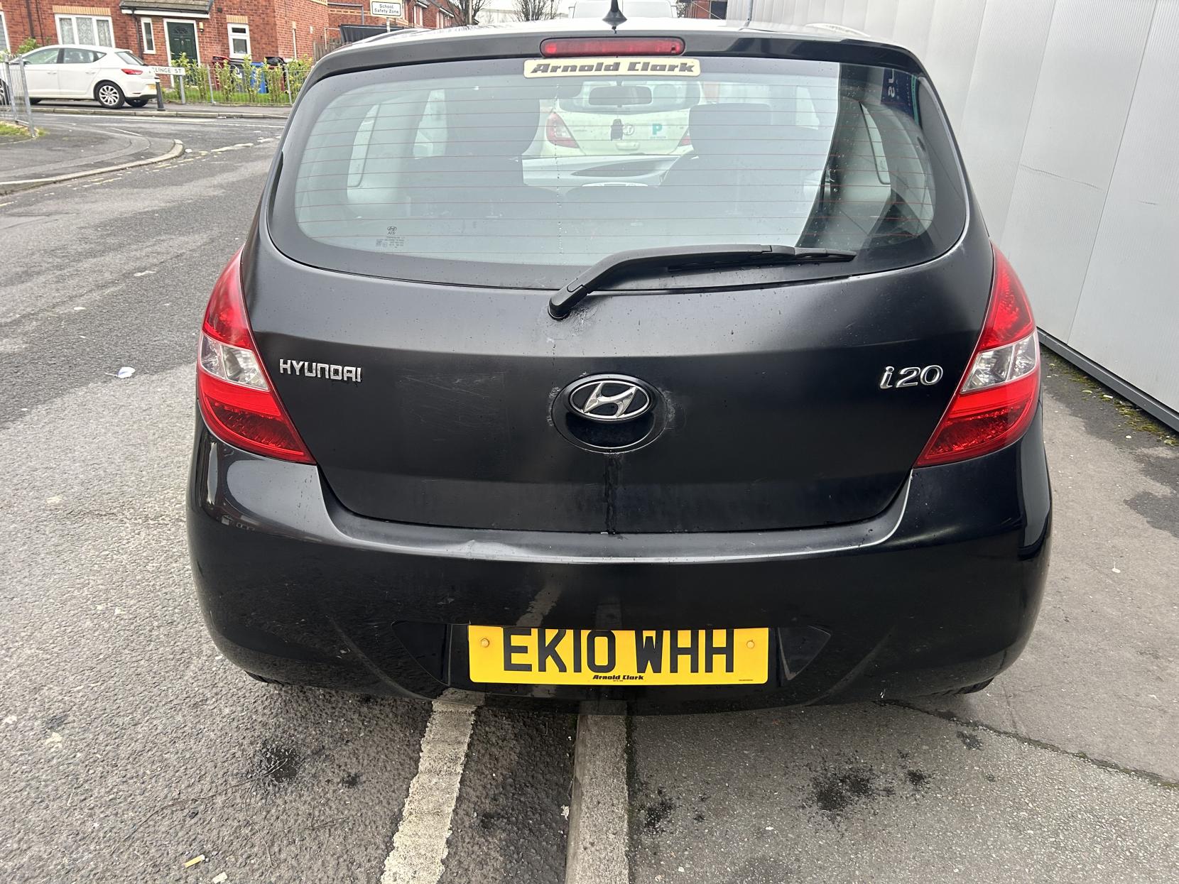 Hyundai i20 1.2 Comfort Hatchback 3dr Petrol Manual Euro 4 (77 bhp)