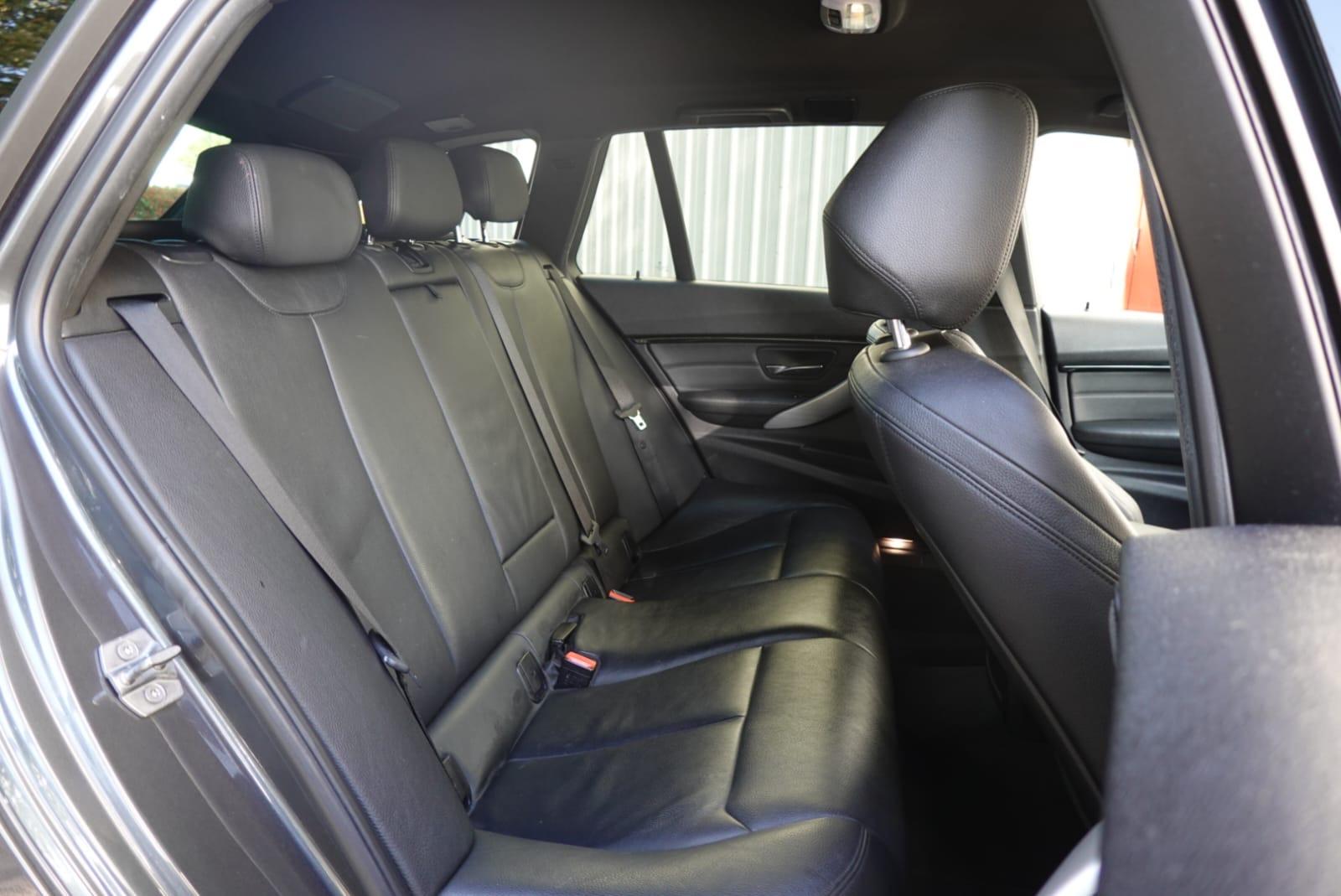 BMW 3 Series 3.0 330d M Sport Touring 5dr Diesel Auto xDrive Euro 6 (s/s) (258 ps)