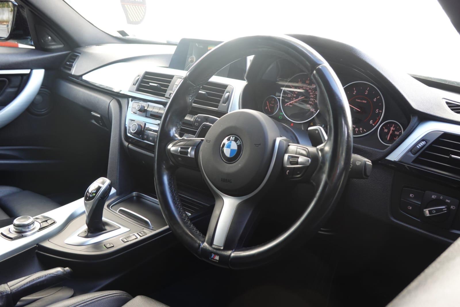 BMW 3 Series 3.0 330d M Sport Touring 5dr Diesel Auto xDrive Euro 6 (s/s) (258 ps)
