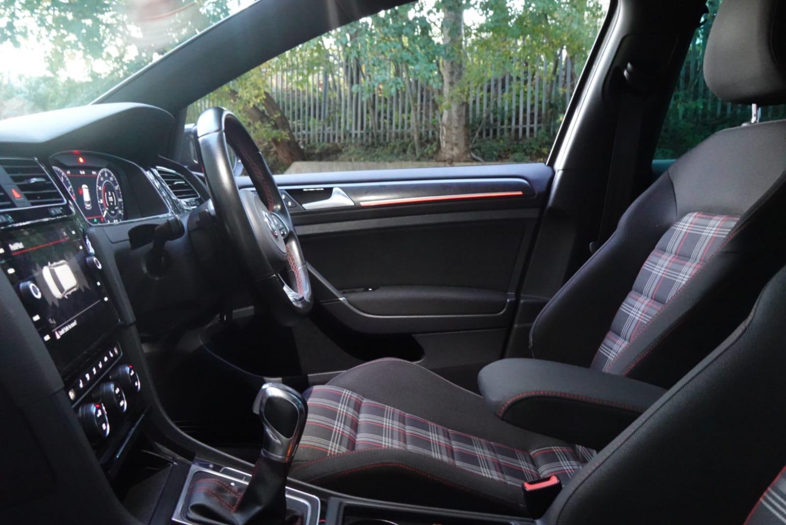 Volkswagen Golf 2.0 TSI BlueMotion Tech GTI Hatchback 5dr Petrol DSG Euro 6 (s/s) (230 ps)