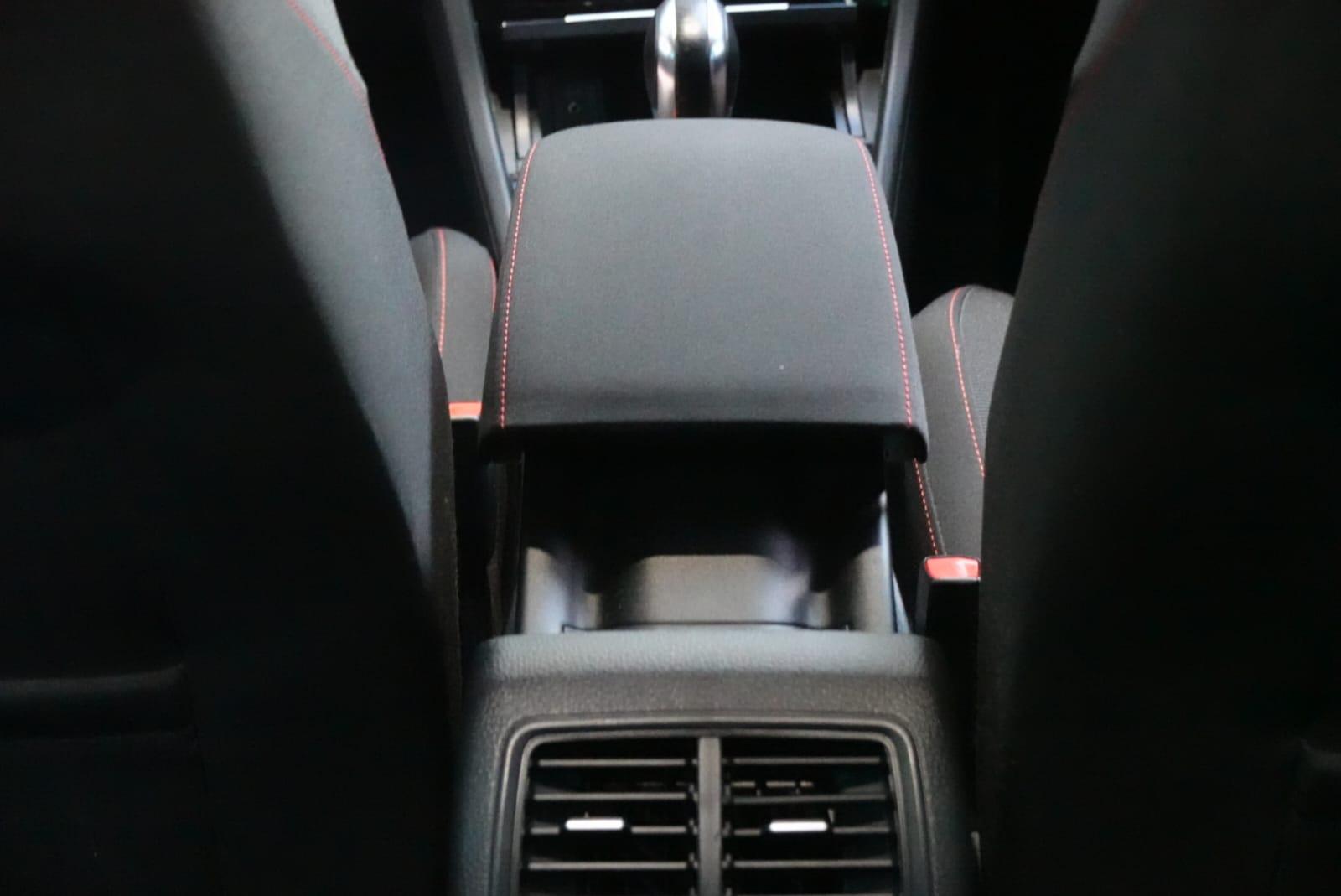 Volkswagen Golf 2.0 TSI BlueMotion Tech GTI Hatchback 5dr Petrol DSG Euro 6 (s/s) (230 ps)