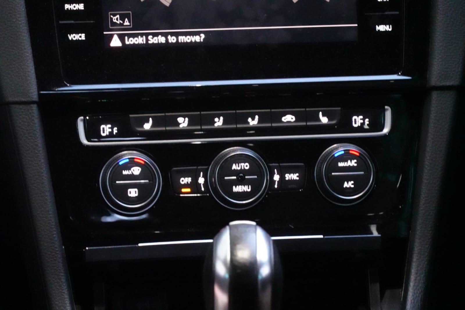 Volkswagen Golf 2.0 TSI BlueMotion Tech GTI Hatchback 5dr Petrol DSG Euro 6 (s/s) (230 ps)