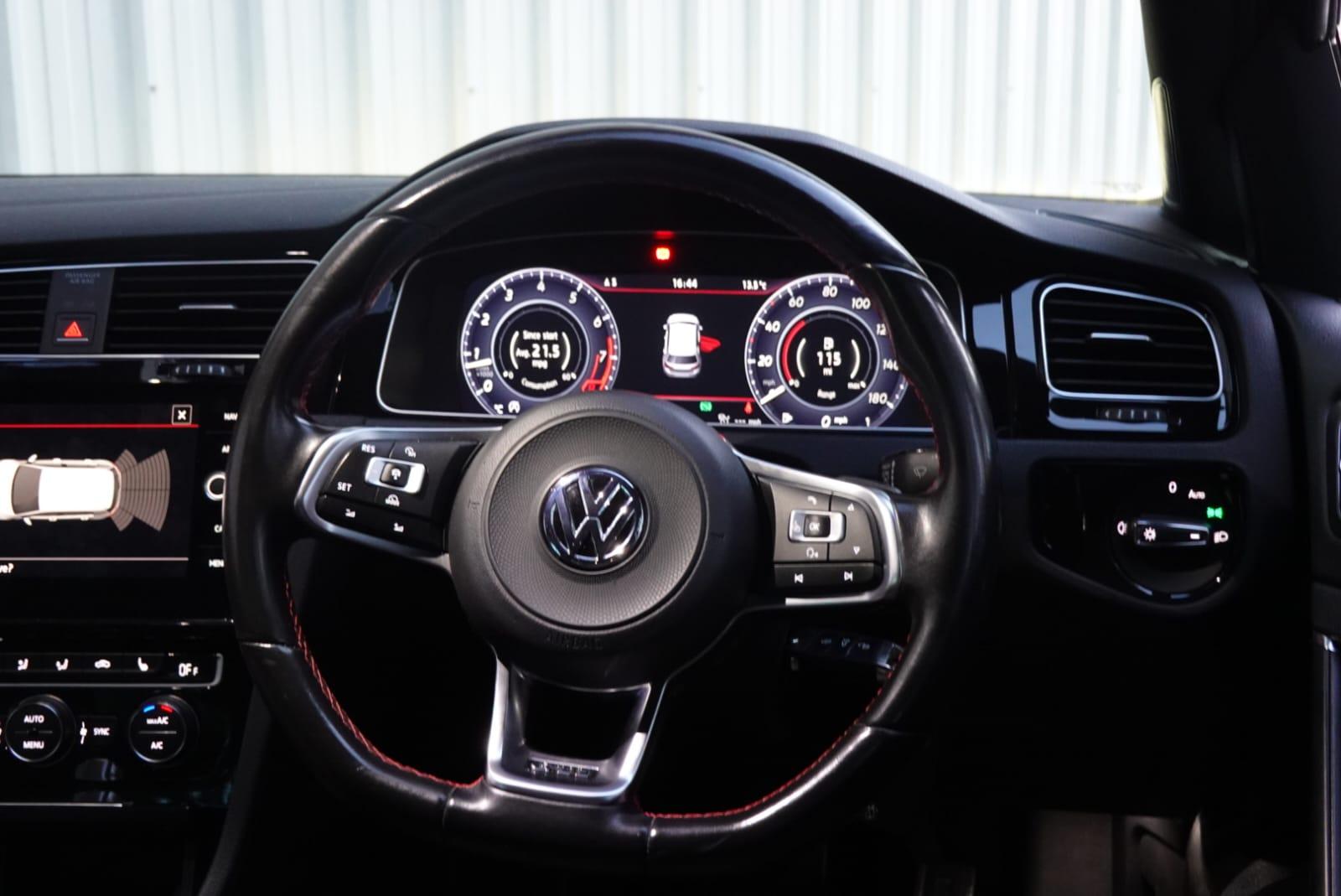 Volkswagen Golf 2.0 TSI BlueMotion Tech GTI Hatchback 5dr Petrol DSG Euro 6 (s/s) (230 ps)