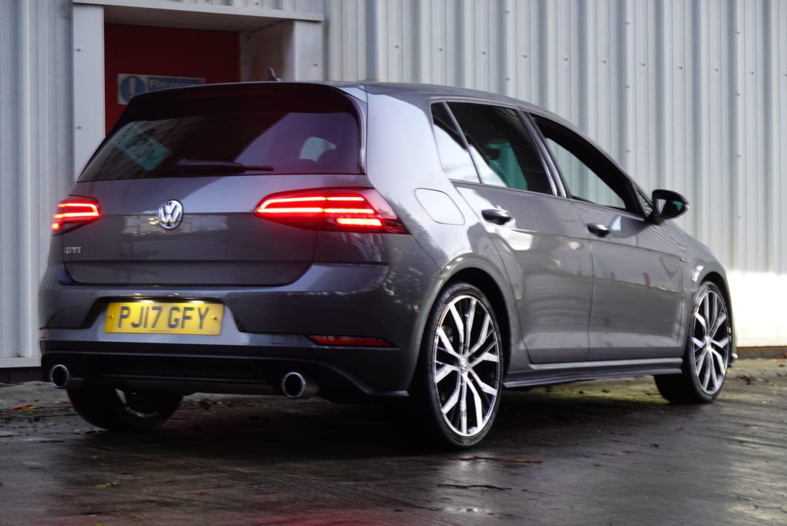 Volkswagen Golf 2.0 TSI BlueMotion Tech GTI Hatchback 5dr Petrol DSG Euro 6 (s/s) (230 ps)