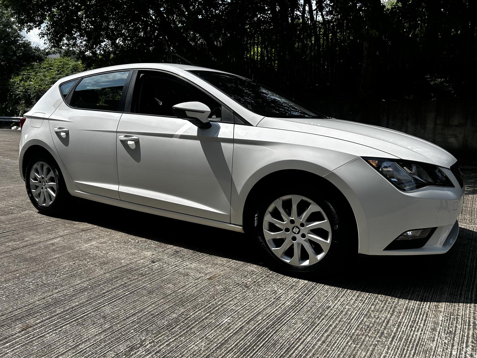 SEAT Leon 1.2 TSI SE Hatchback 5dr Petrol DSG Euro 5 (s/s) (105 ps)
