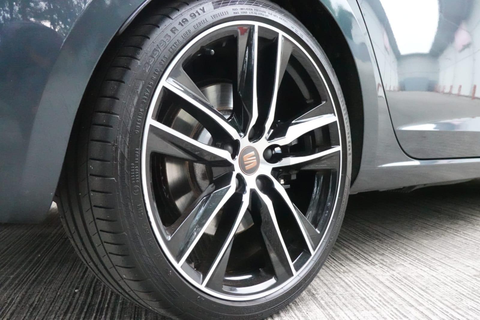 SEAT Leon 2.0 TSI Cupra 290 Lux Hatchback 5dr Petrol DSG Euro 6 (s/s) (290 ps)