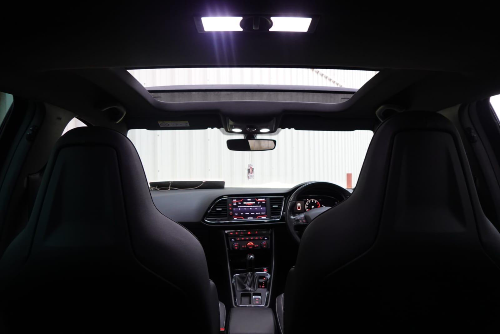 SEAT Leon 2.0 TSI Cupra 290 Lux Hatchback 5dr Petrol DSG Euro 6 (s/s) (290 ps)