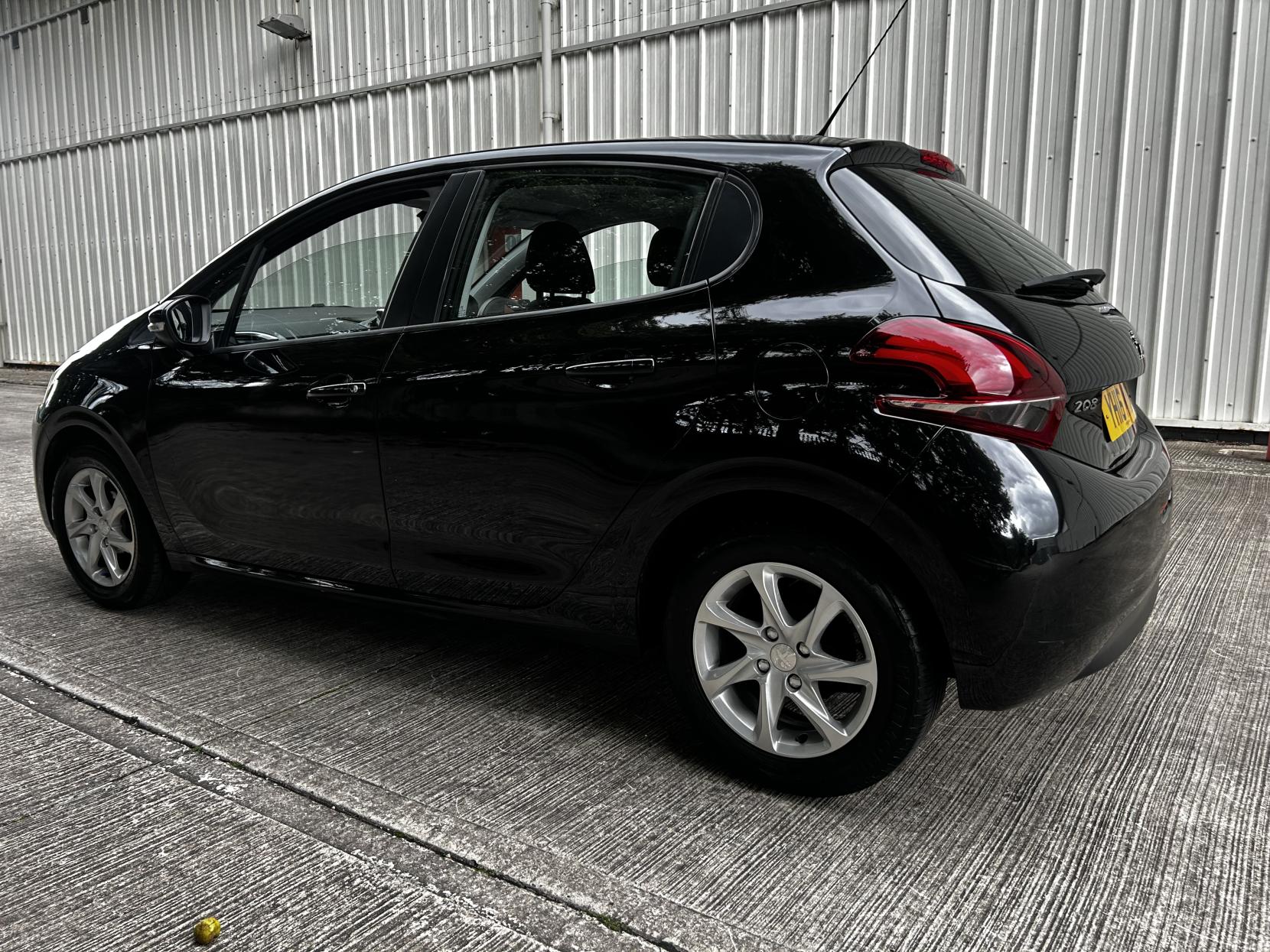 Peugeot 208 1.0 PureTech Active Hatchback 5dr Petrol Manual Euro 6 (68 ps)