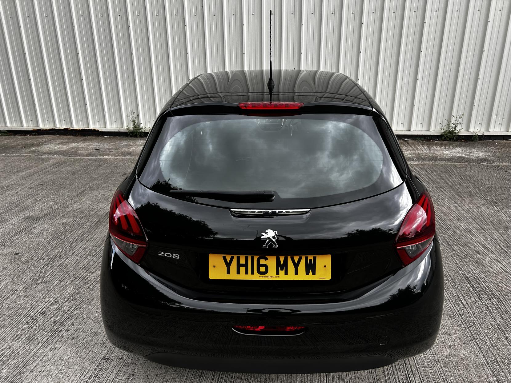 Peugeot 208 1.0 PureTech Active Hatchback 5dr Petrol Manual Euro 6 (68 ps)