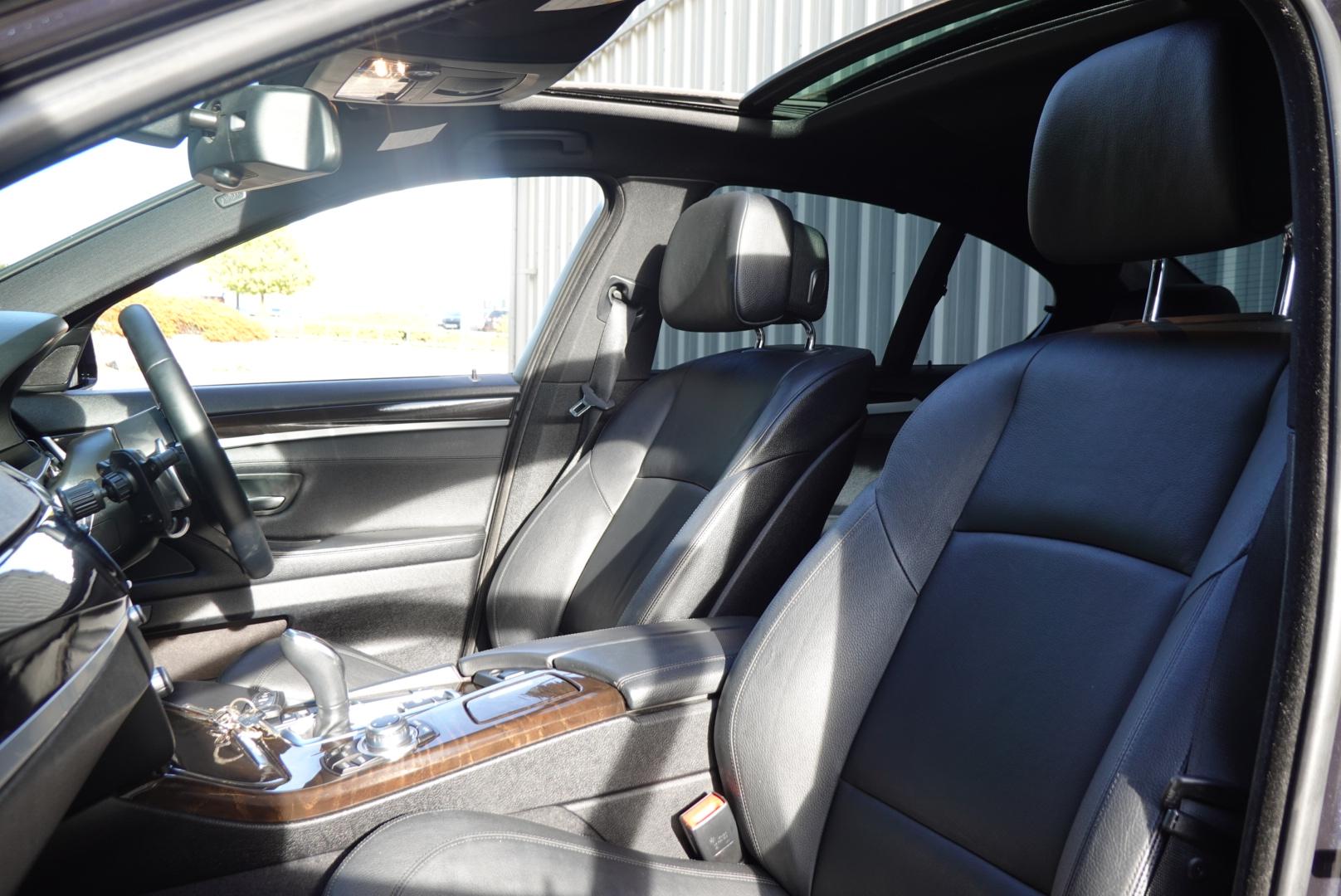 BMW 5 Series 3.0 535i ActiveHybrid 5 M Sport Saloon 4dr Petrol Hybrid Auto Euro 6 (s/s) (340 ps)