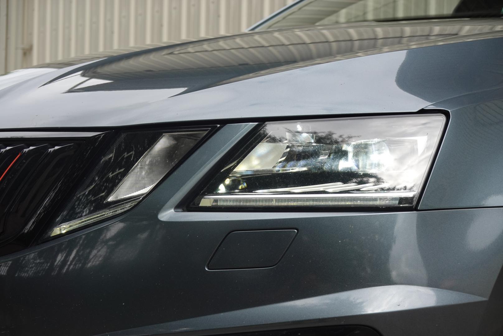 Skoda Octavia 2.0 TDI vRS Hatchback 5dr Diesel DSG Euro 6 (s/s) (184 ps)