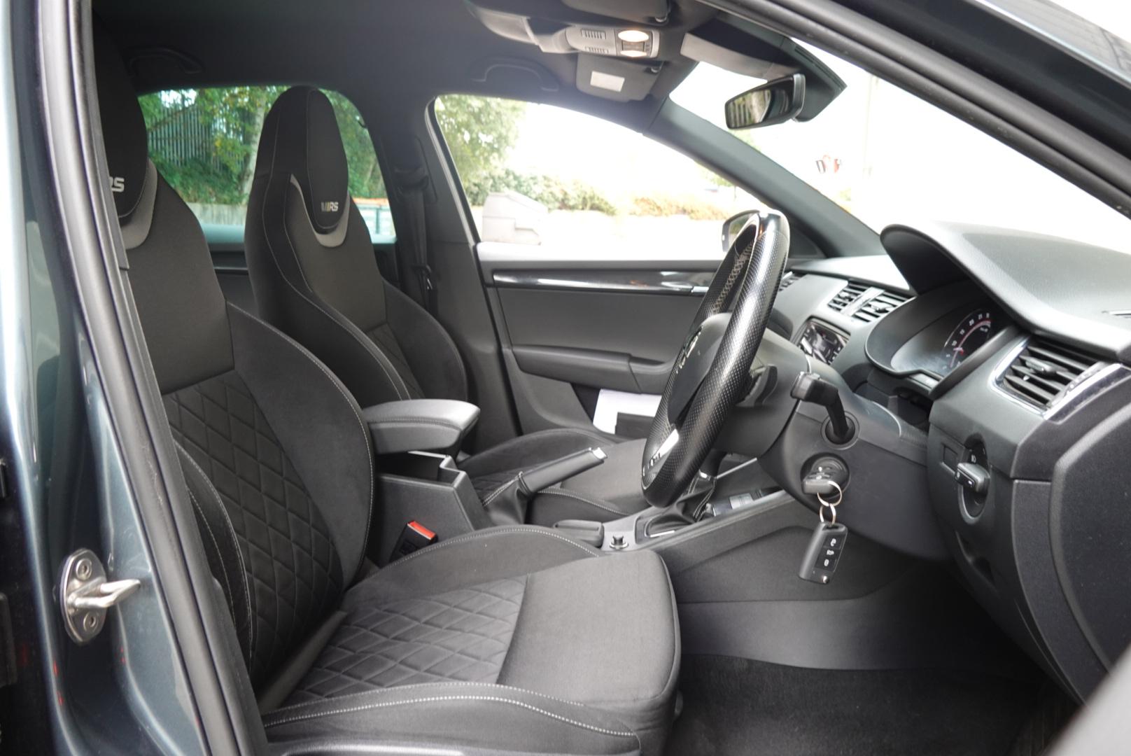 Skoda Octavia 2.0 TDI vRS Hatchback 5dr Diesel DSG Euro 6 (s/s) (184 ps)