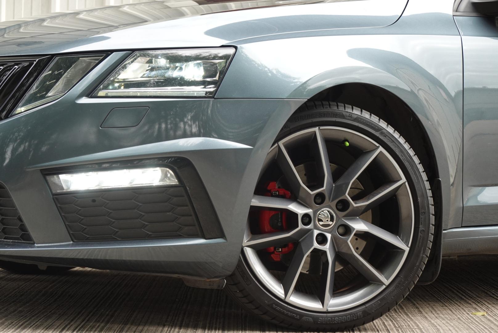 Skoda Octavia 2.0 TDI vRS Hatchback 5dr Diesel DSG Euro 6 (s/s) (184 ps)