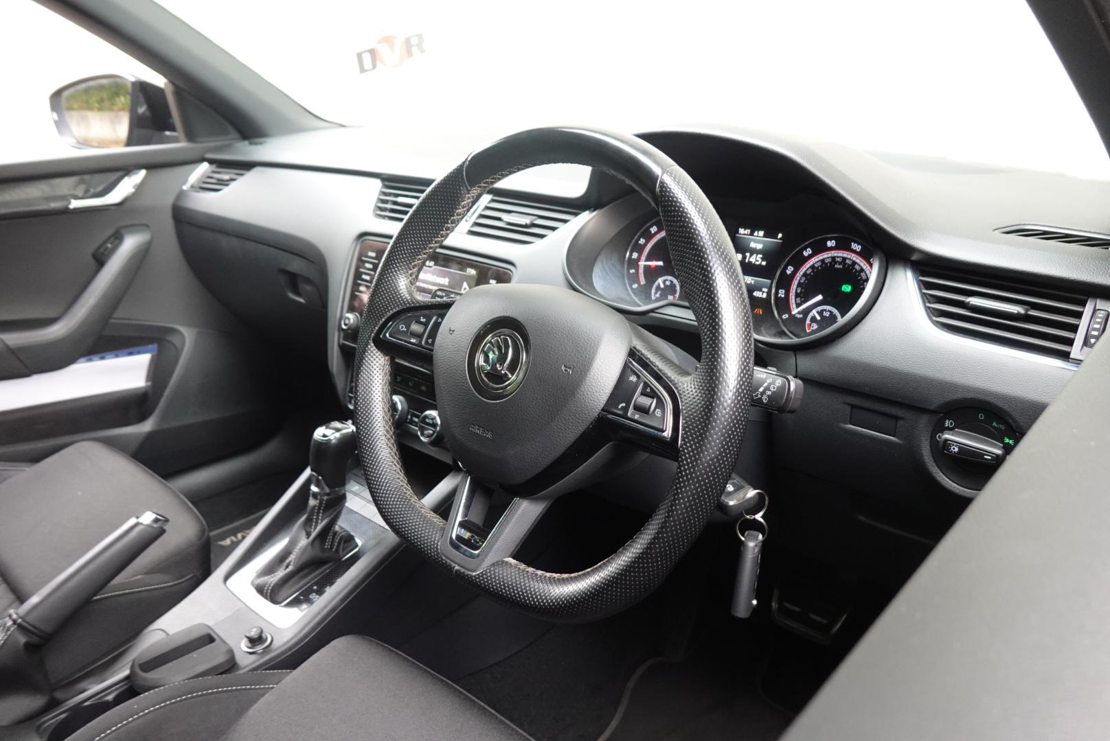 Skoda Octavia 2.0 TDI vRS Hatchback 5dr Diesel DSG Euro 6 (s/s) (184 ps)