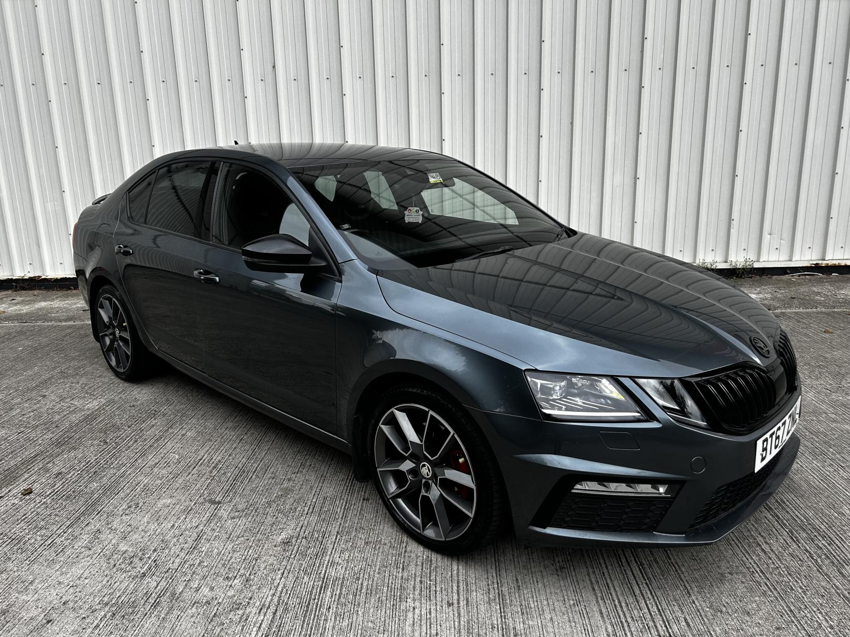 Skoda Octavia 2.0 TDI vRS Hatchback 5dr Diesel DSG Euro 6 (s/s) (184 ps)