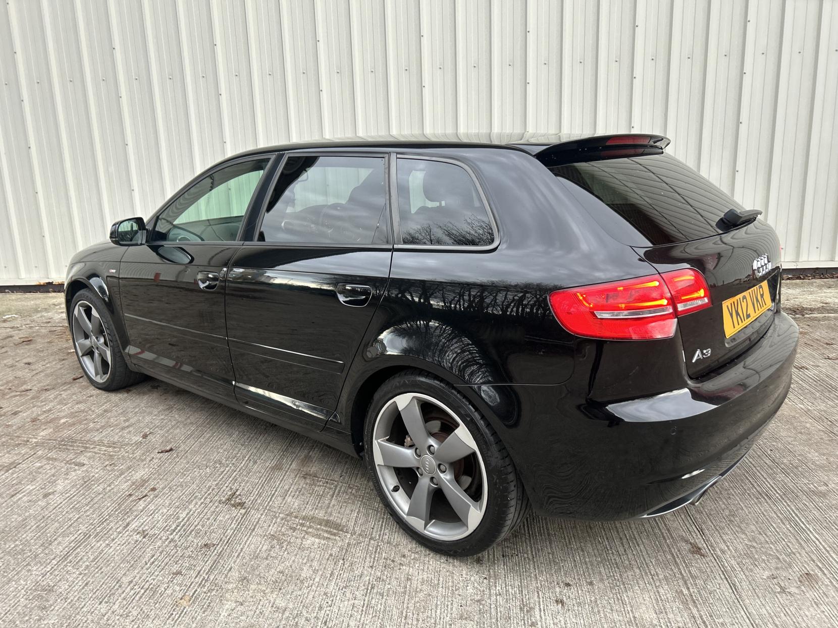 Audi A3 2.0 TDI Black Edition Sportback 5dr Diesel Manual Euro 5 (s/s) (140 ps)