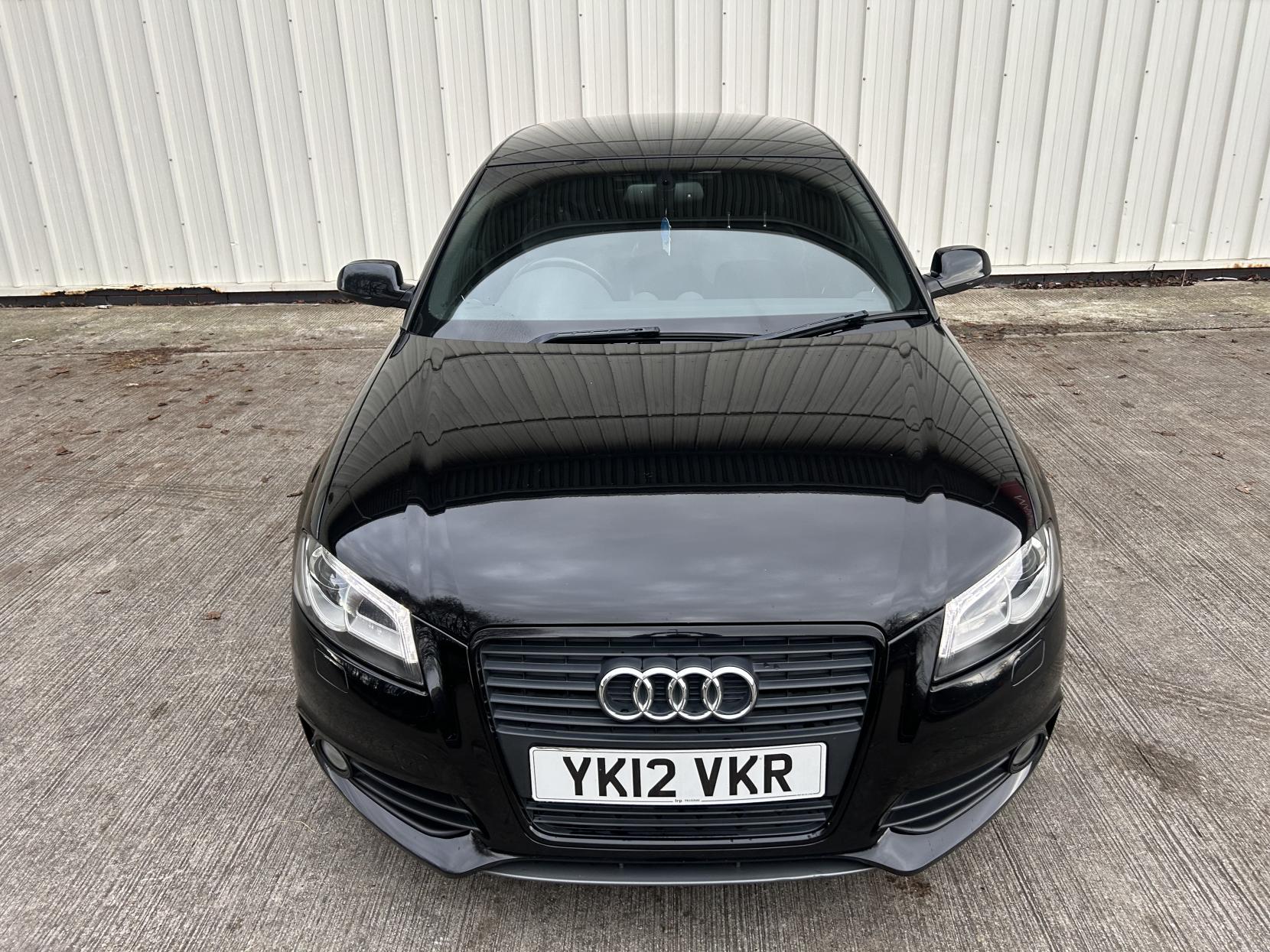 Audi A3 2.0 TDI Black Edition Sportback 5dr Diesel Manual Euro 5 (s/s) (140 ps)