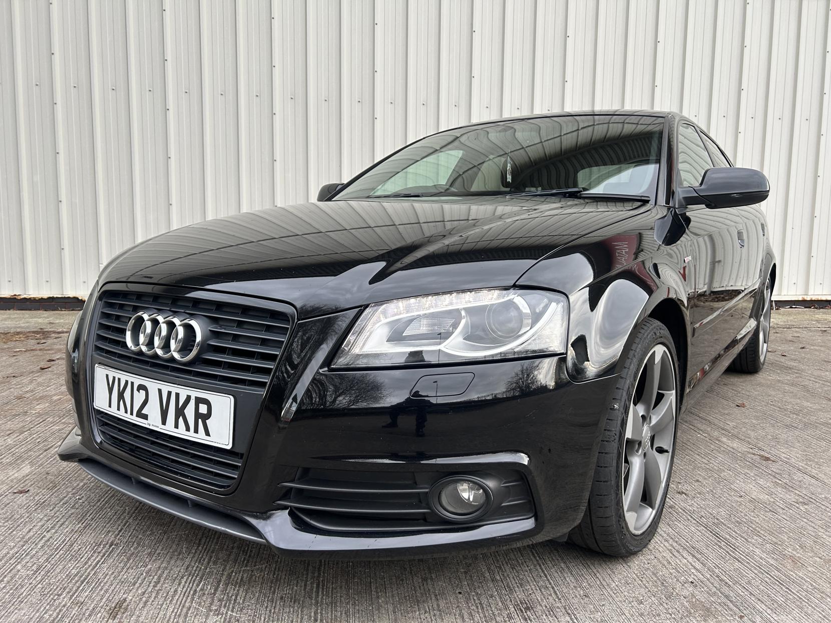 Audi A3 2.0 TDI Black Edition Sportback 5dr Diesel Manual Euro 5 (s/s) (140 ps)