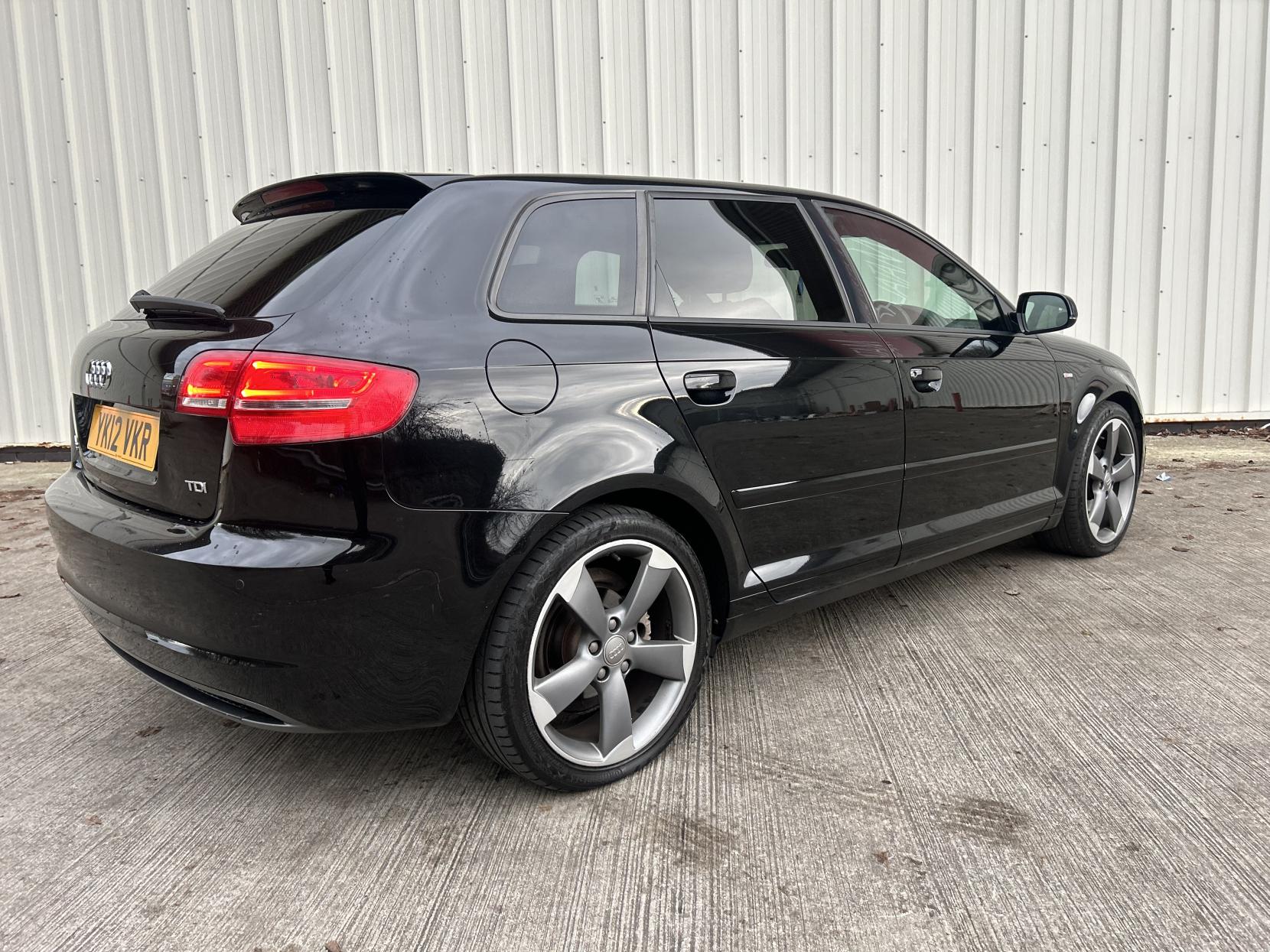 Audi A3 2.0 TDI Black Edition Sportback 5dr Diesel Manual Euro 5 (s/s) (140 ps)