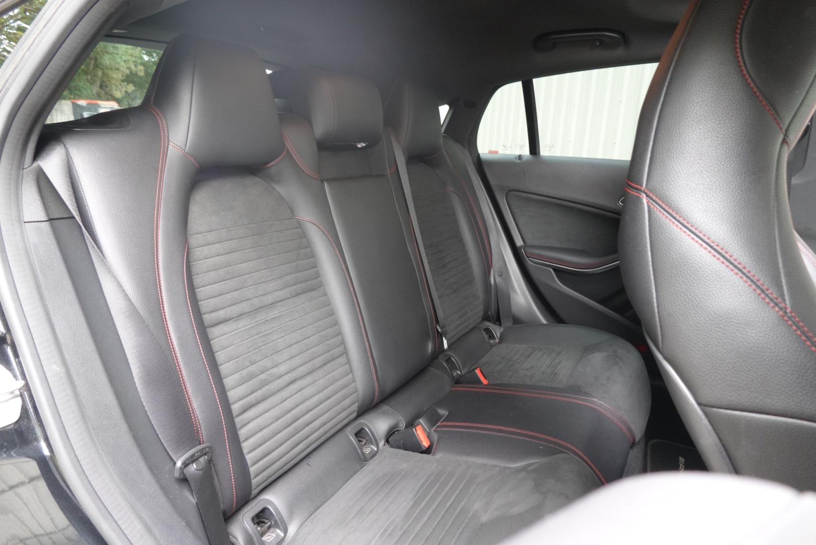 Mercedes-Benz CLA 2.1 CLA220d AMG Sport Shooting Brake 5dr Diesel 7G-DCT Euro 6 (s/s) (177 ps)