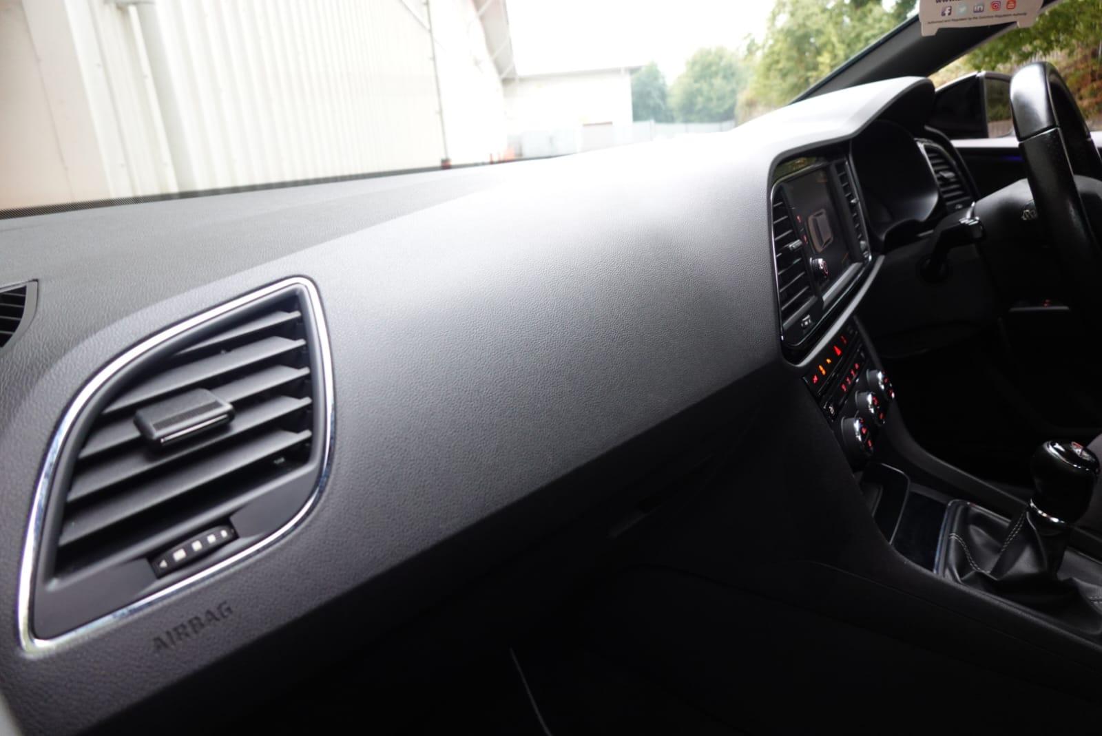 SEAT Leon 2.0 TSI Cupra 300 Hatchback 5dr Petrol Manual Euro 6 (s/s) (300 ps)