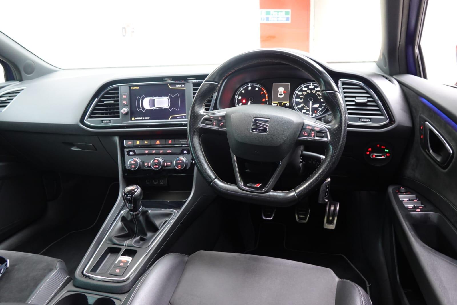 SEAT Leon 2.0 TSI Cupra 300 Hatchback 5dr Petrol Manual Euro 6 (s/s) (300 ps)