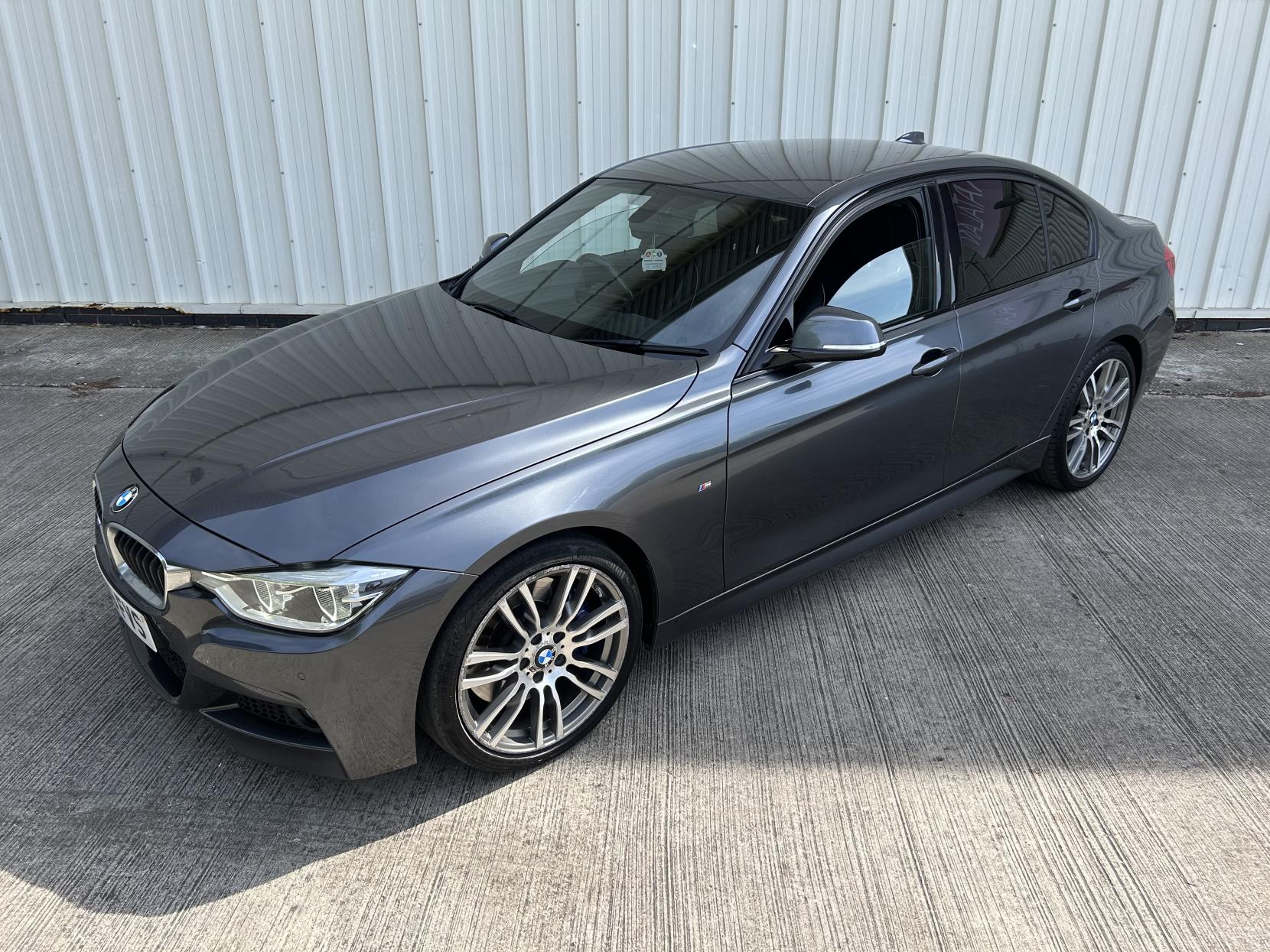 BMW 3 Series 3.0 330d M Sport Saloon 4dr Diesel Auto Euro 6 (s/s) (258 ps)