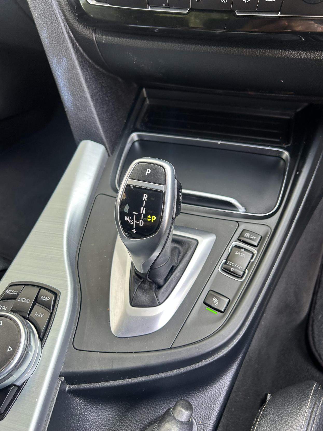 BMW 3 Series 3.0 330d M Sport Saloon 4dr Diesel Auto Euro 6 (s/s) (258 ps)
