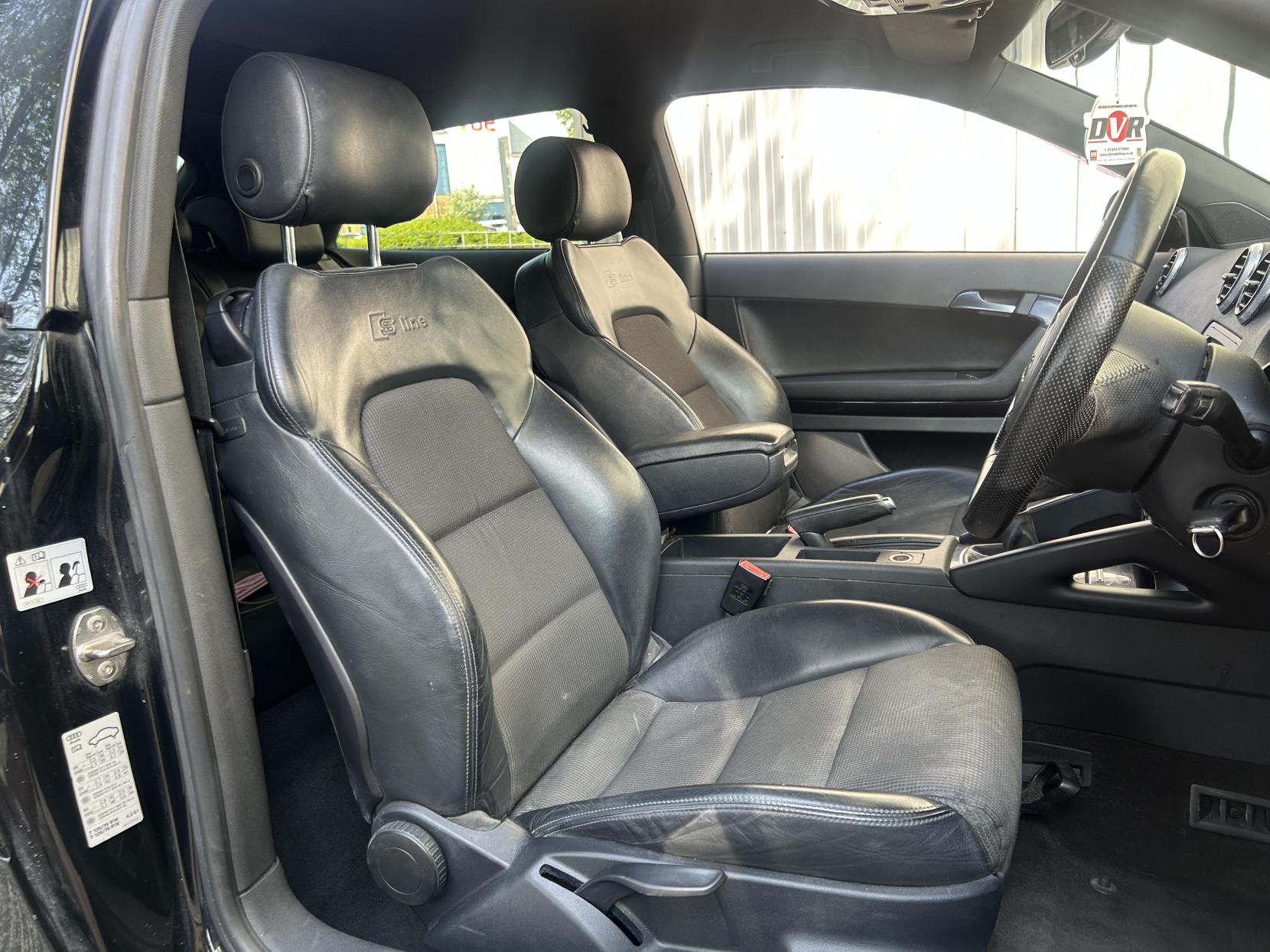 Audi A3 2.0 TDI Black Edition Hatchback 3dr Diesel Manual Euro 5 (s/s) (140 ps)