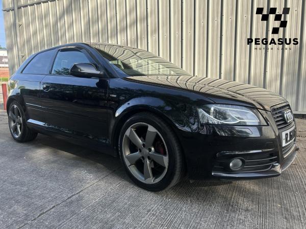 Audi A3 2.0 TDI Black Edition Hatchback 3dr Diesel Manual Euro 5 (s/s) (140 ps)