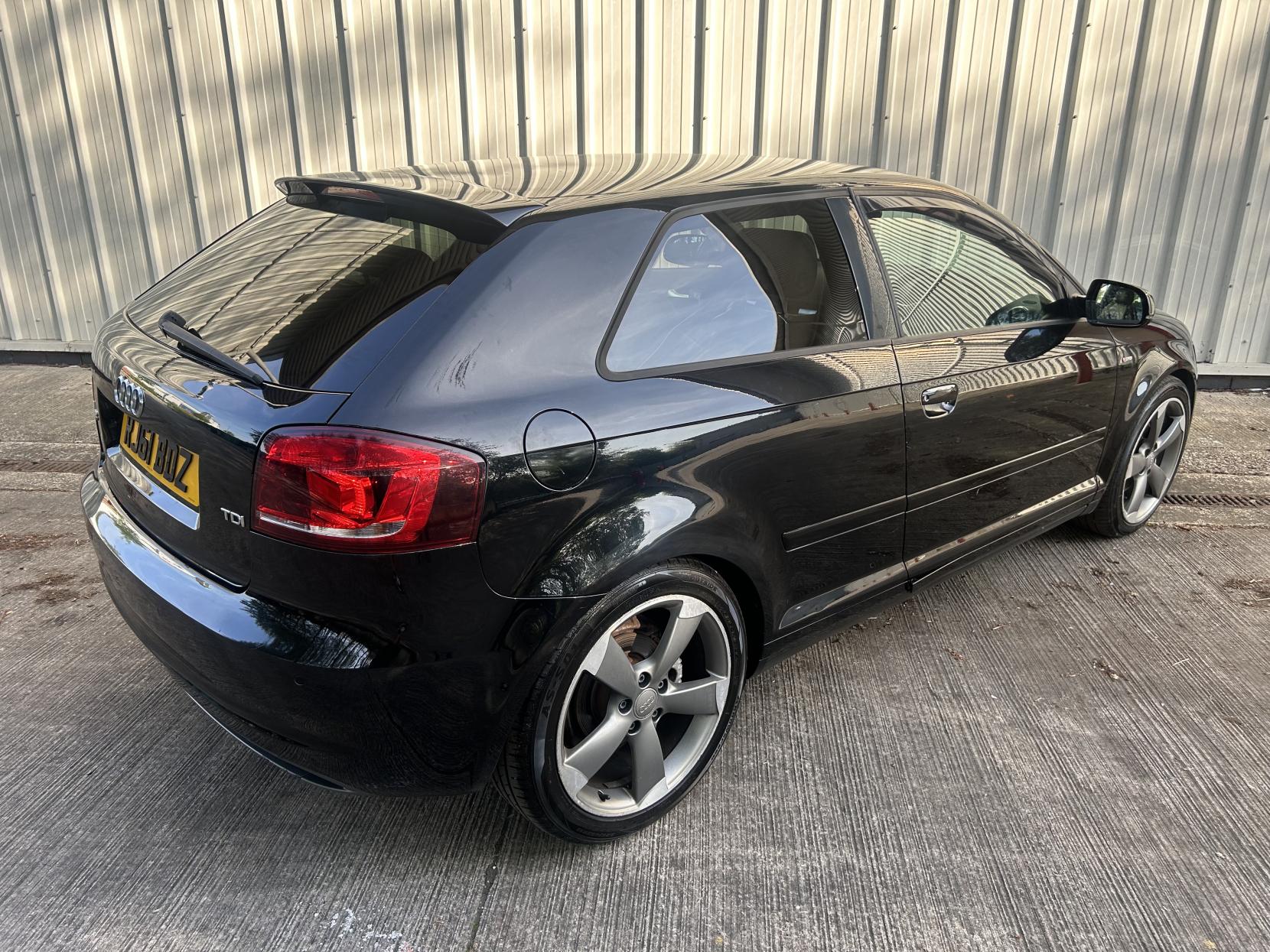 Audi A3 2.0 TDI Black Edition Hatchback 3dr Diesel Manual Euro 5 (s/s) (140 ps)