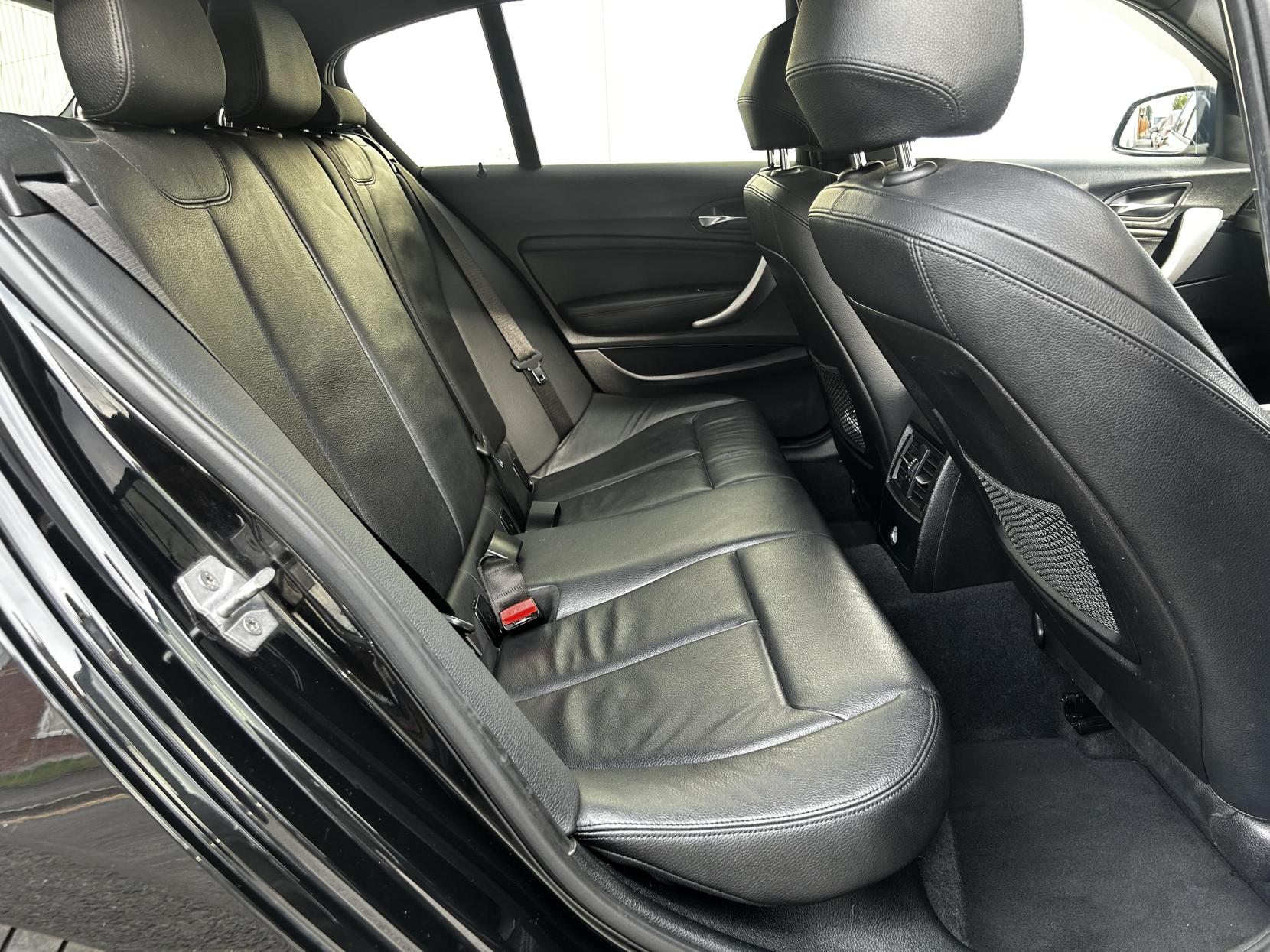 BMW 1 Series 3.0 M140i Hatchback 5dr Petrol Auto Euro 6 (s/s) (340 ps)