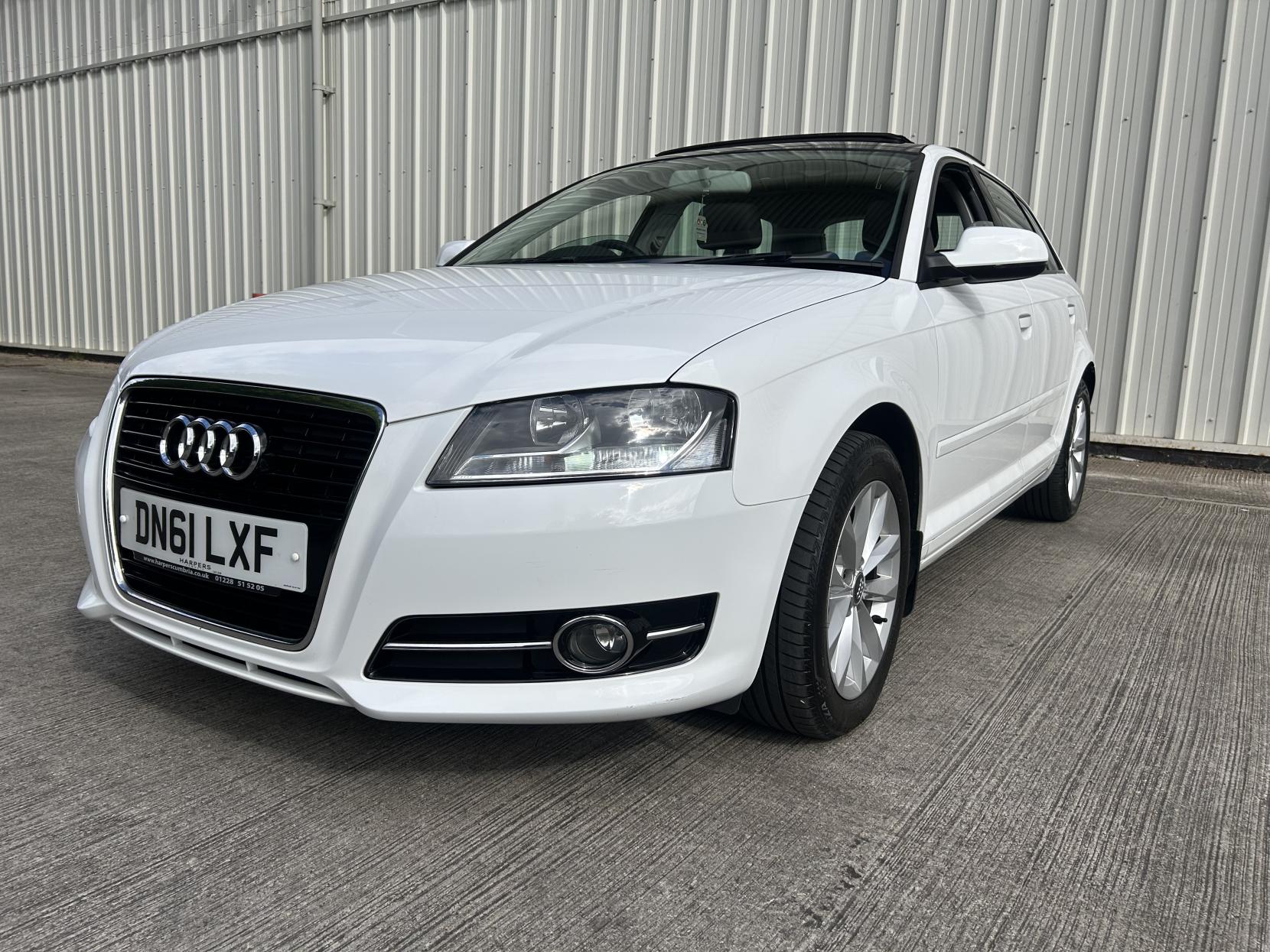 Audi A3 2.0 TDI SE Sportback 5dr Diesel S Tronic Euro 5 (s/s) (140 ps)