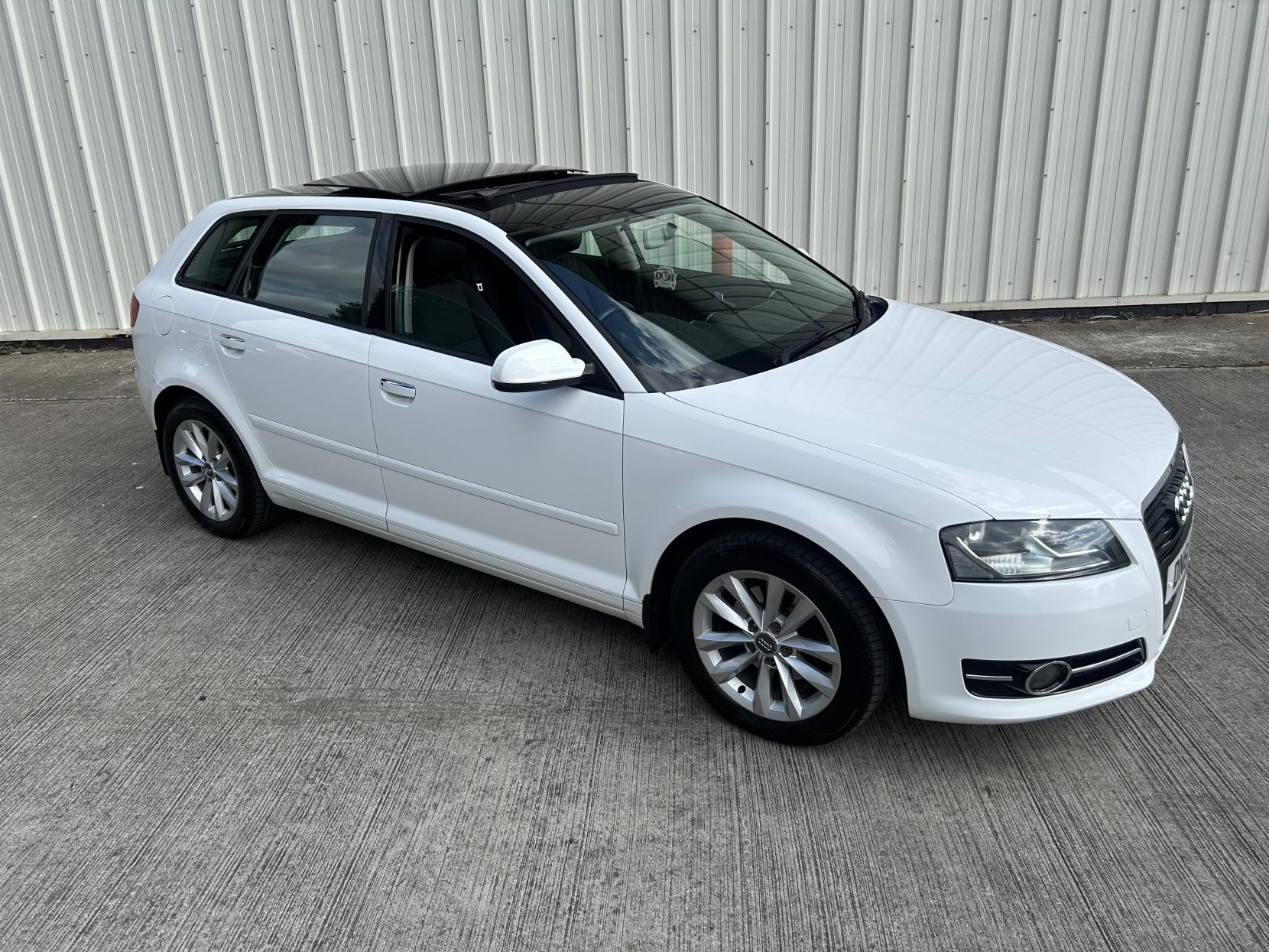 Audi A3 2.0 TDI SE Sportback 5dr Diesel S Tronic Euro 5 (s/s) (140 ps)