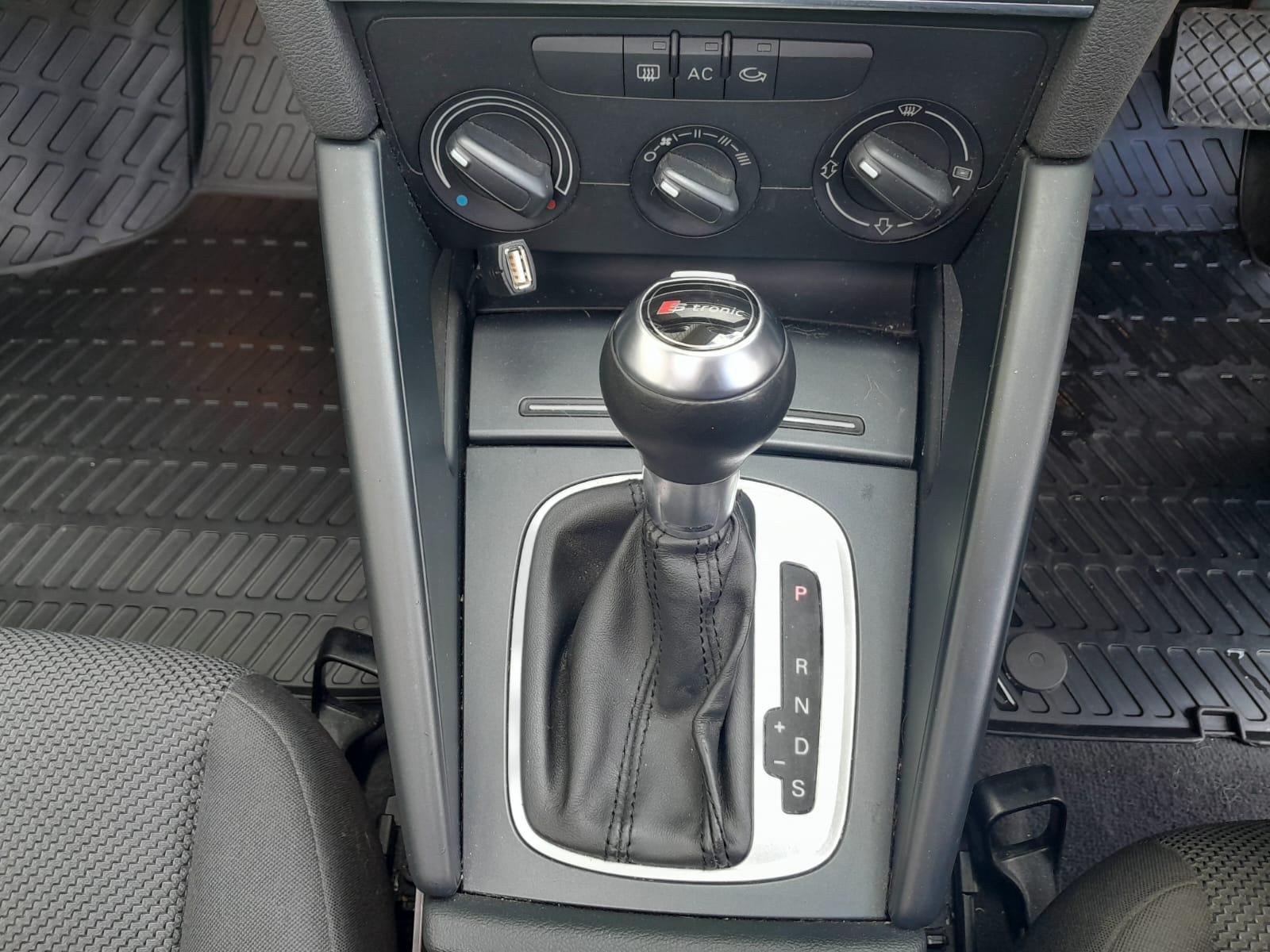 Audi A3 2.0 TDI SE Sportback 5dr Diesel S Tronic Euro 5 (s/s) (140 ps)