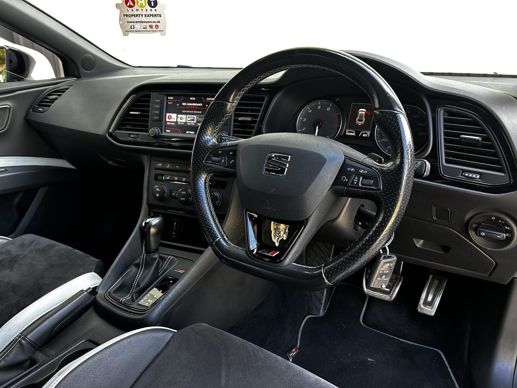 SEAT Leon 2.0 TSI Cupra 290 Black Sport Tourer 5dr Petrol DSG Euro 6 (s/s) (290 ps)