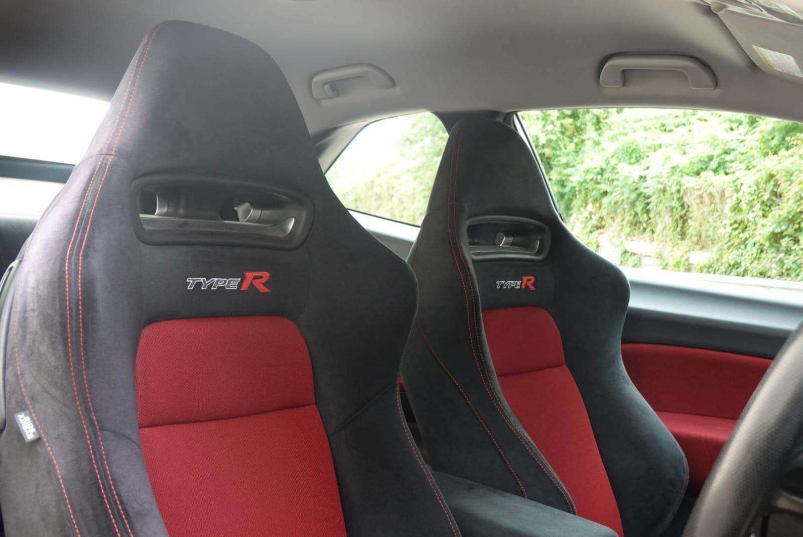 Honda Civic 2.0 i-VTEC Type R Mugen 200 Hatchback 3dr Petrol Manual (215 g/km, 197 bhp)