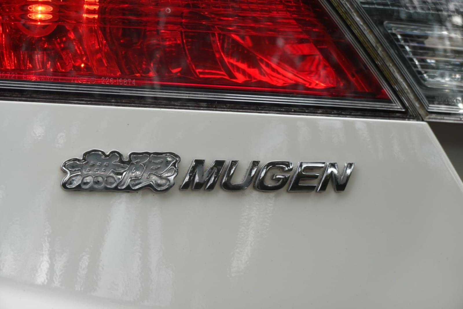 Honda Civic 2.0 i-VTEC Type R Mugen 200 Hatchback 3dr Petrol Manual (215 g/km, 197 bhp)