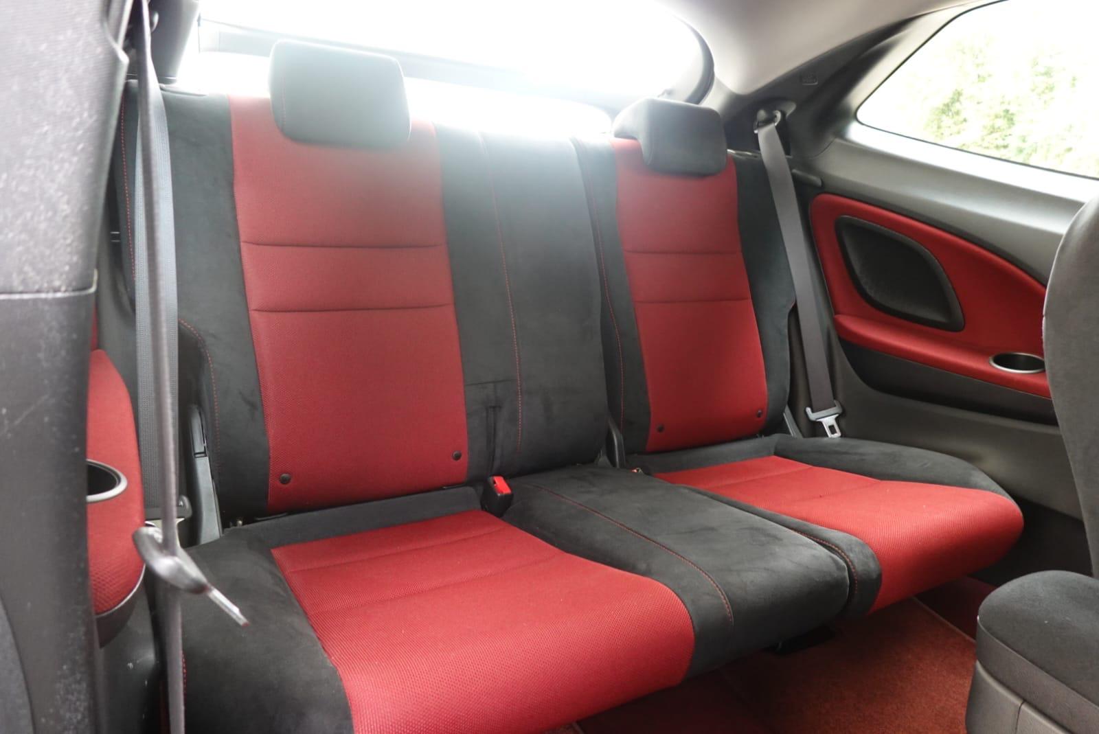Honda Civic 2.0 i-VTEC Type R Mugen 200 Hatchback 3dr Petrol Manual (215 g/km, 197 bhp)