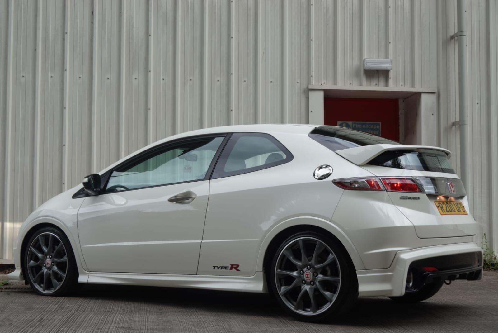 Honda Civic 2.0 i-VTEC Type R Mugen 200 Hatchback 3dr Petrol Manual (215 g/km, 197 bhp)