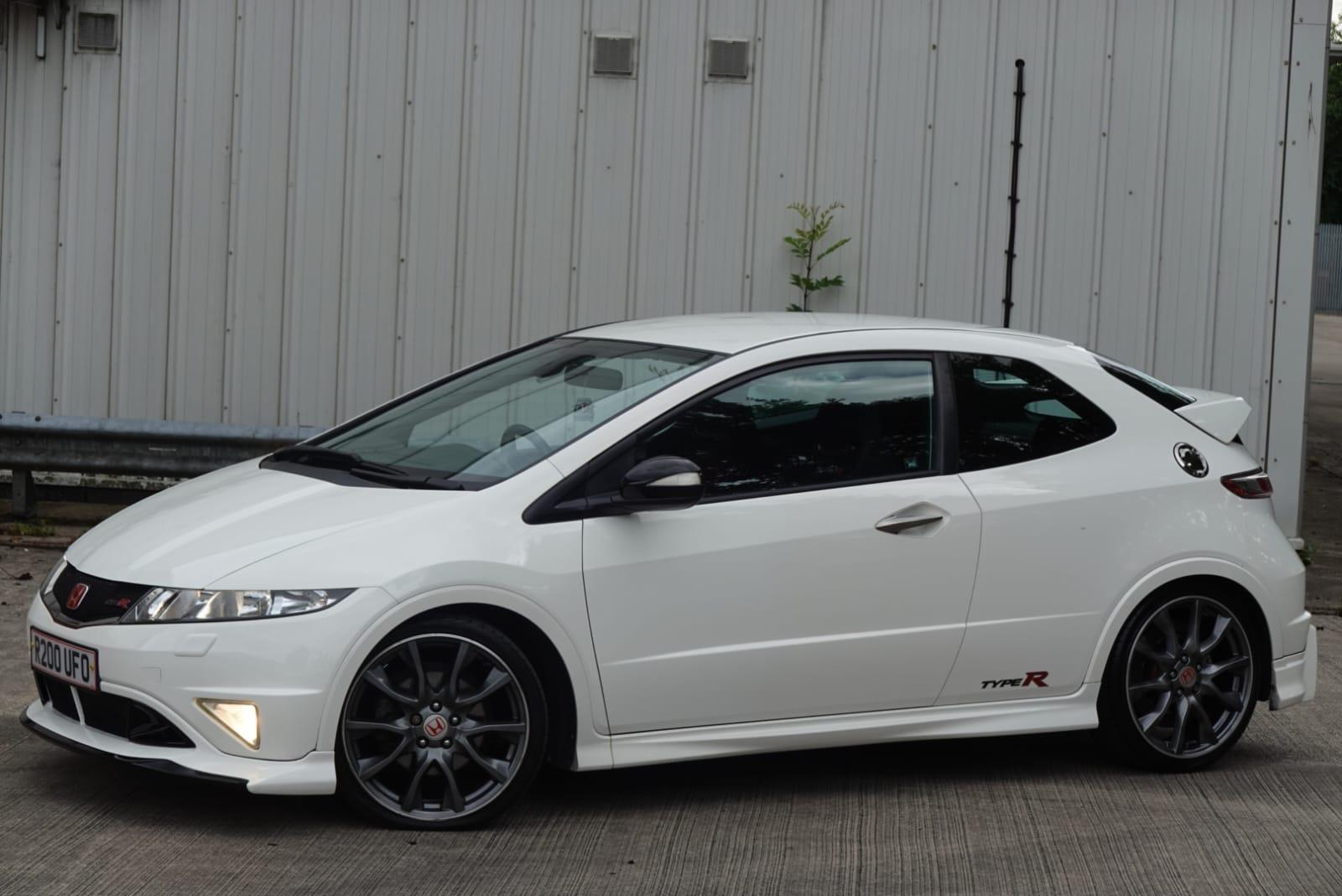 Honda Civic 2.0 i-VTEC Type R Mugen 200 Hatchback 3dr Petrol Manual (215 g/km, 197 bhp)