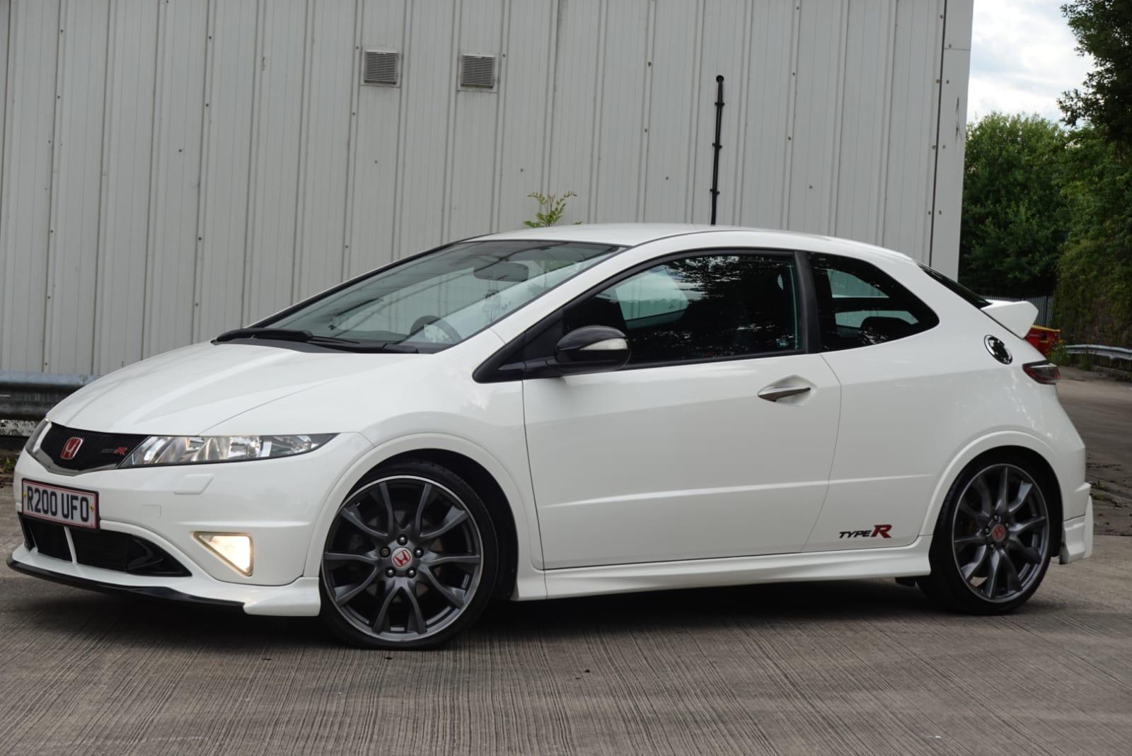 Honda Civic 2.0 i-VTEC Type R Mugen 200 Hatchback 3dr Petrol Manual (215 g/km, 197 bhp)